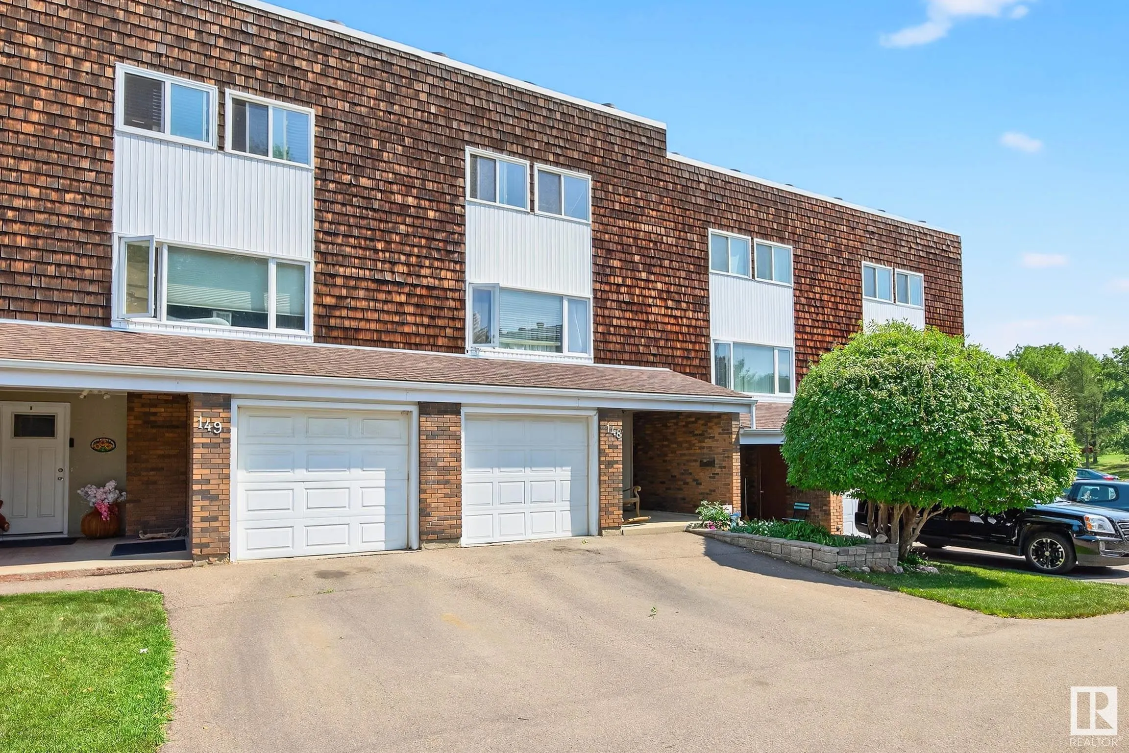 148 GREAT Oaks