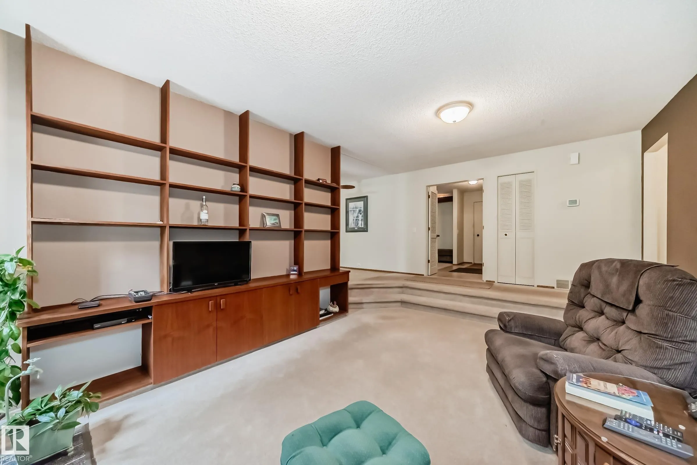 16 Merryvale Crescent