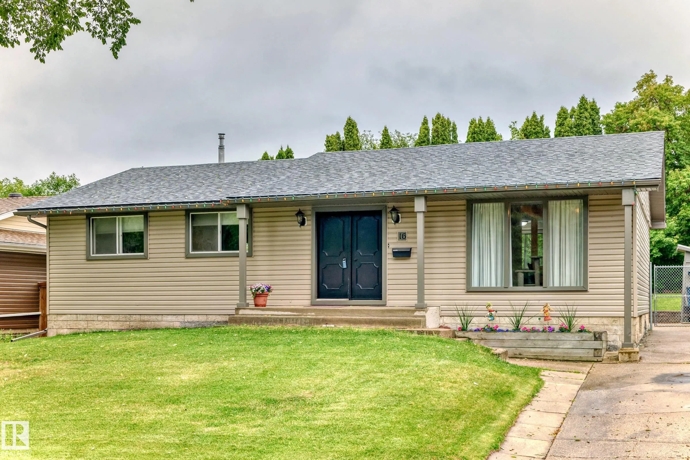 16 Merryvale Crescent