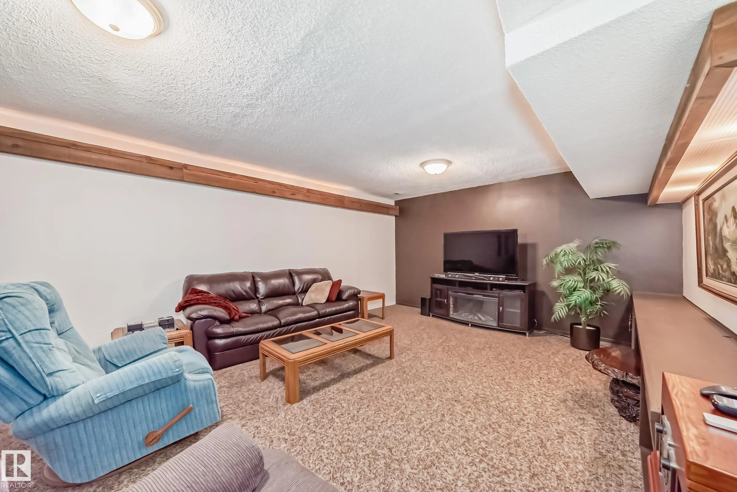 16 Merryvale Crescent