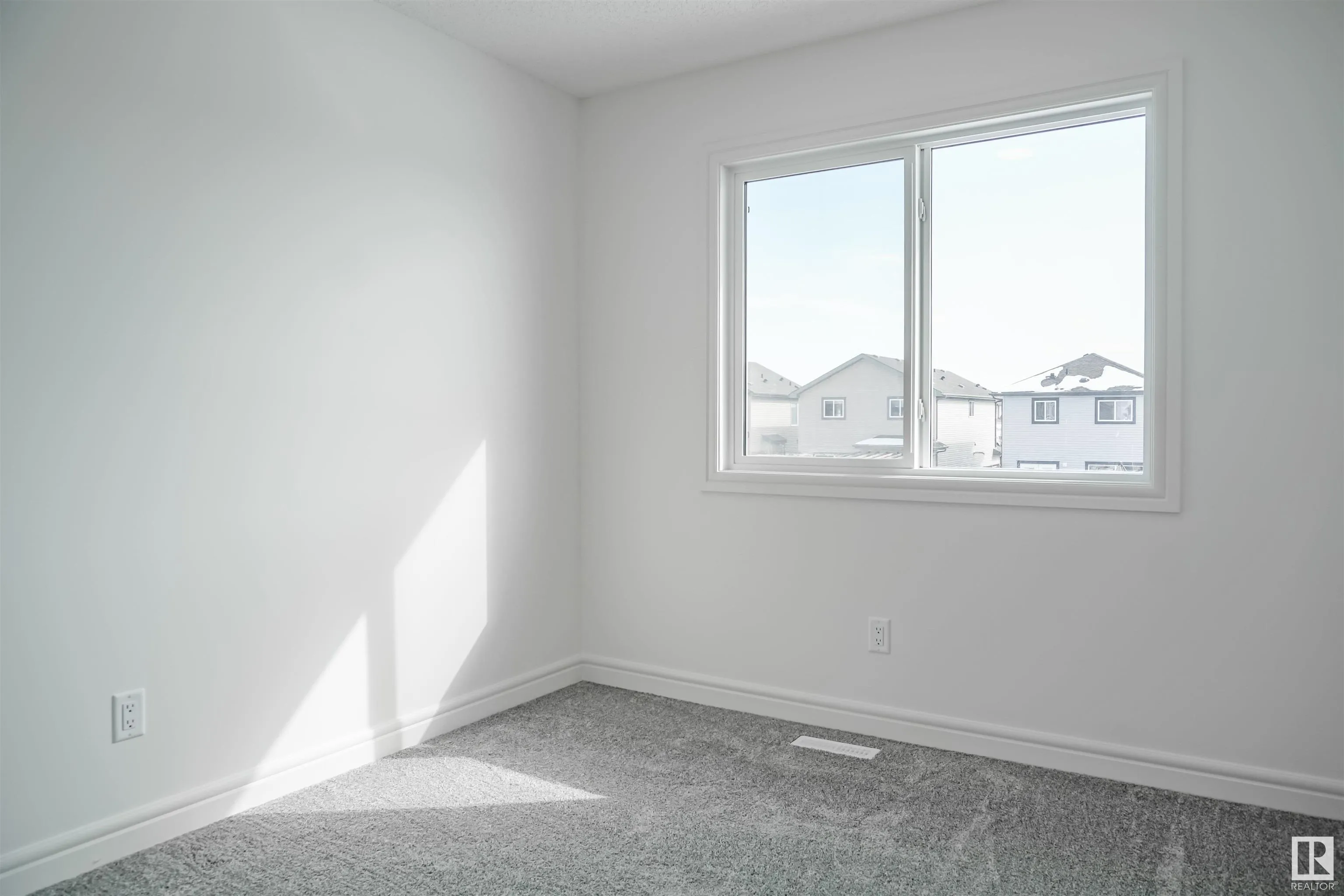 1180 South Creek Wynd