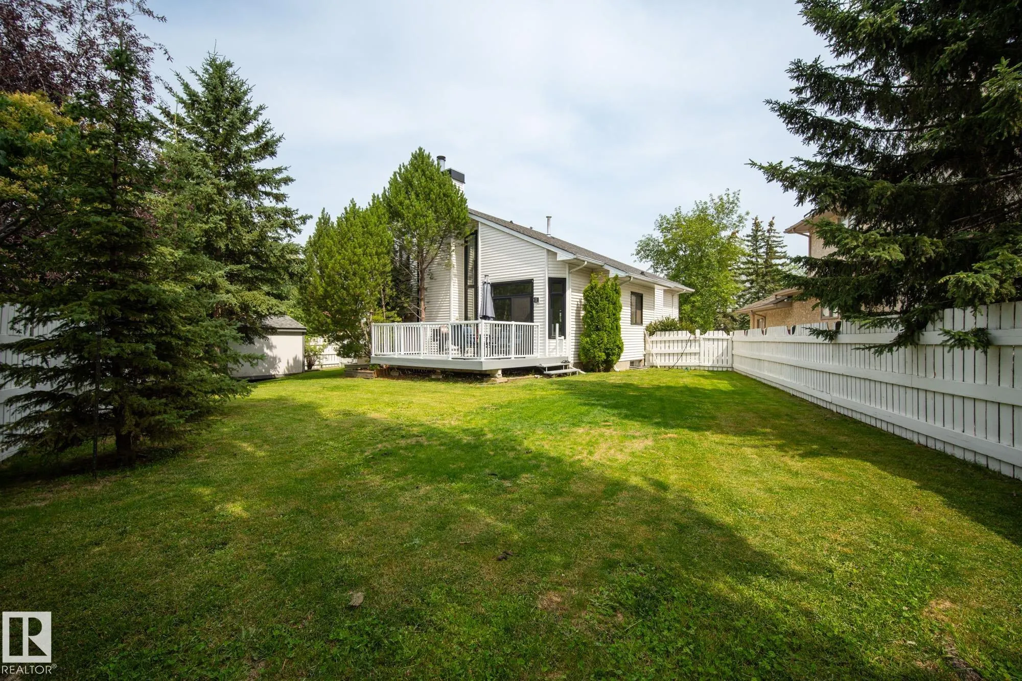 7 CHARLTON Road