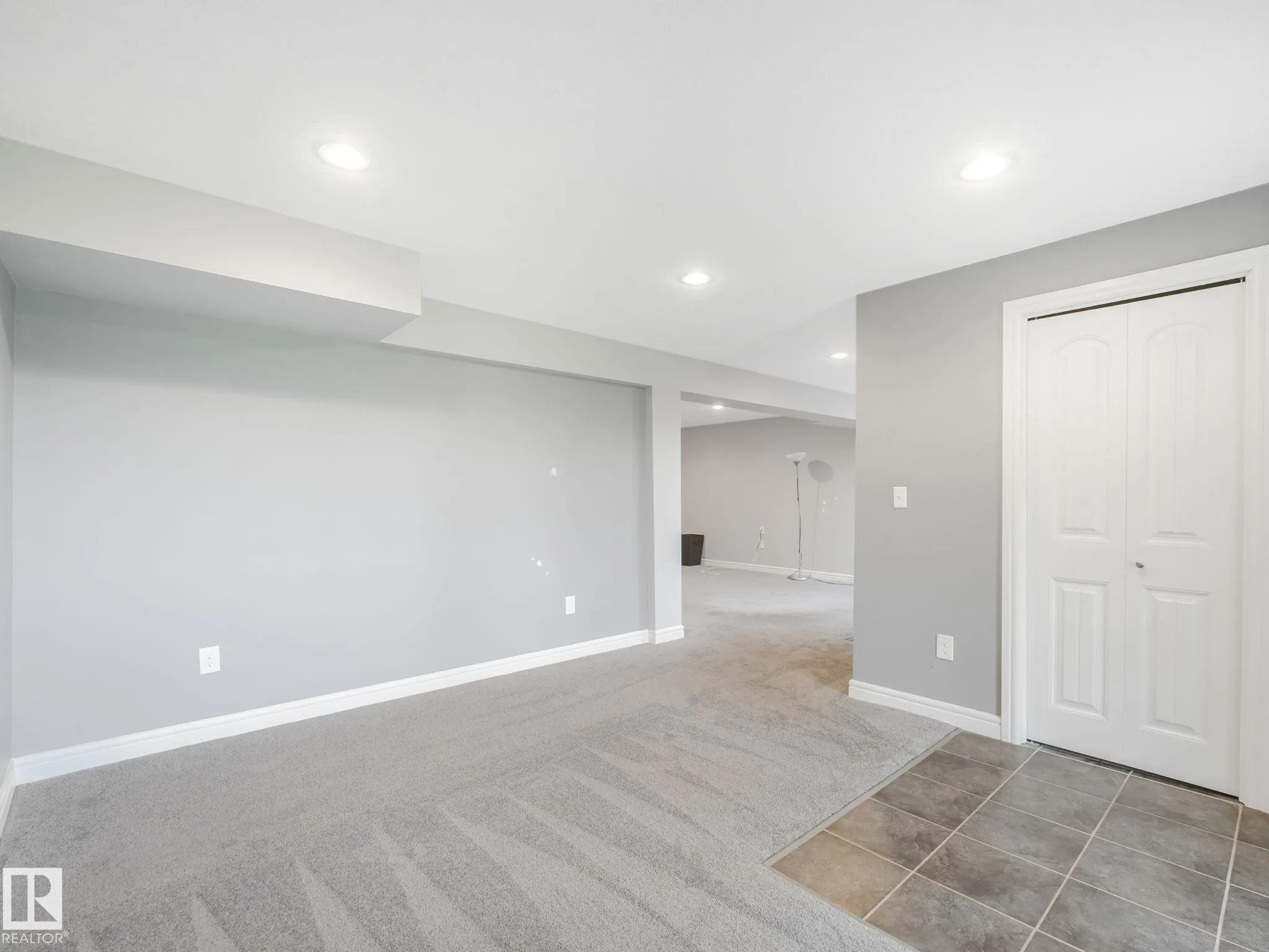 1703 33B Street