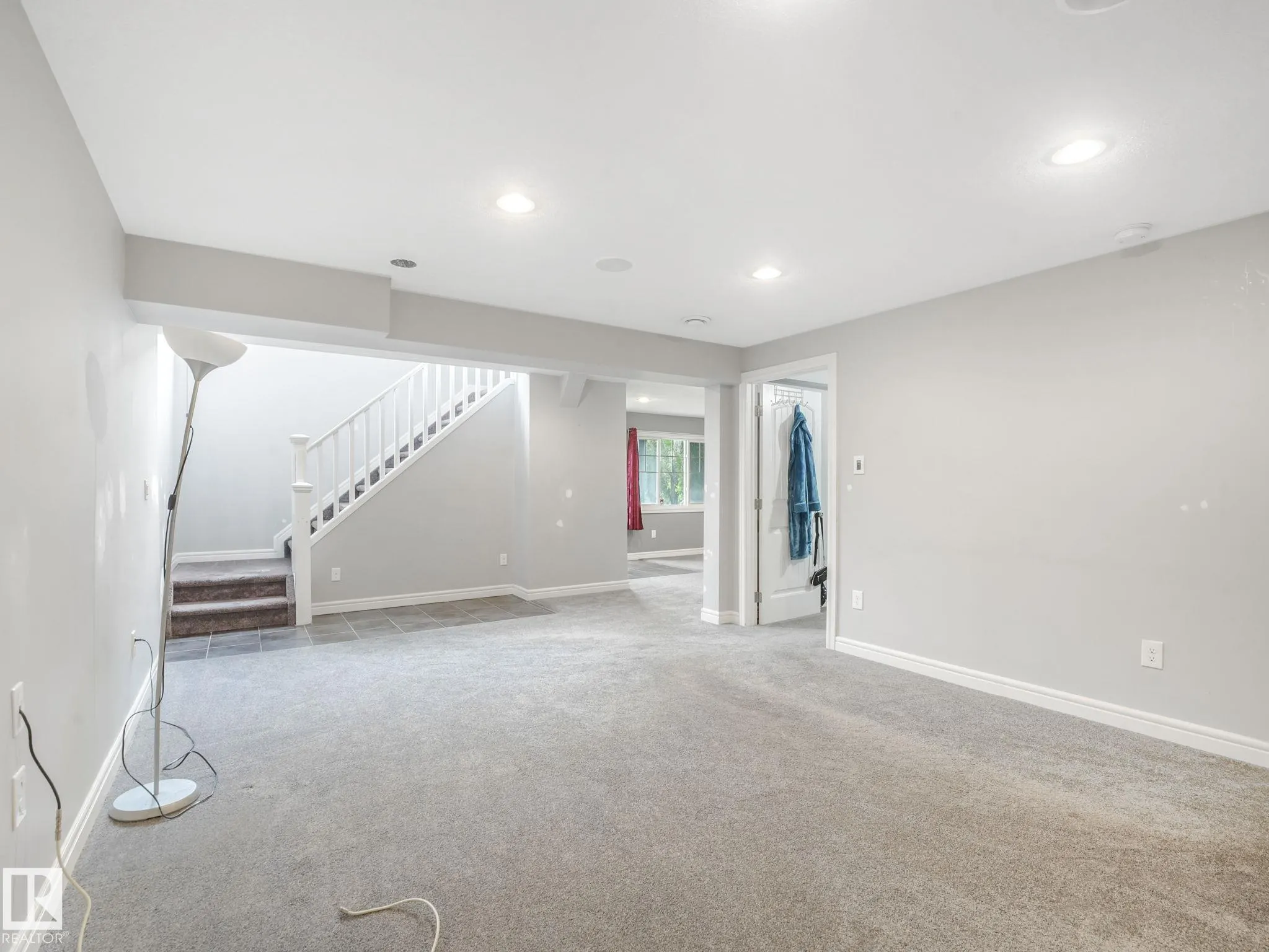 1703 33B Street