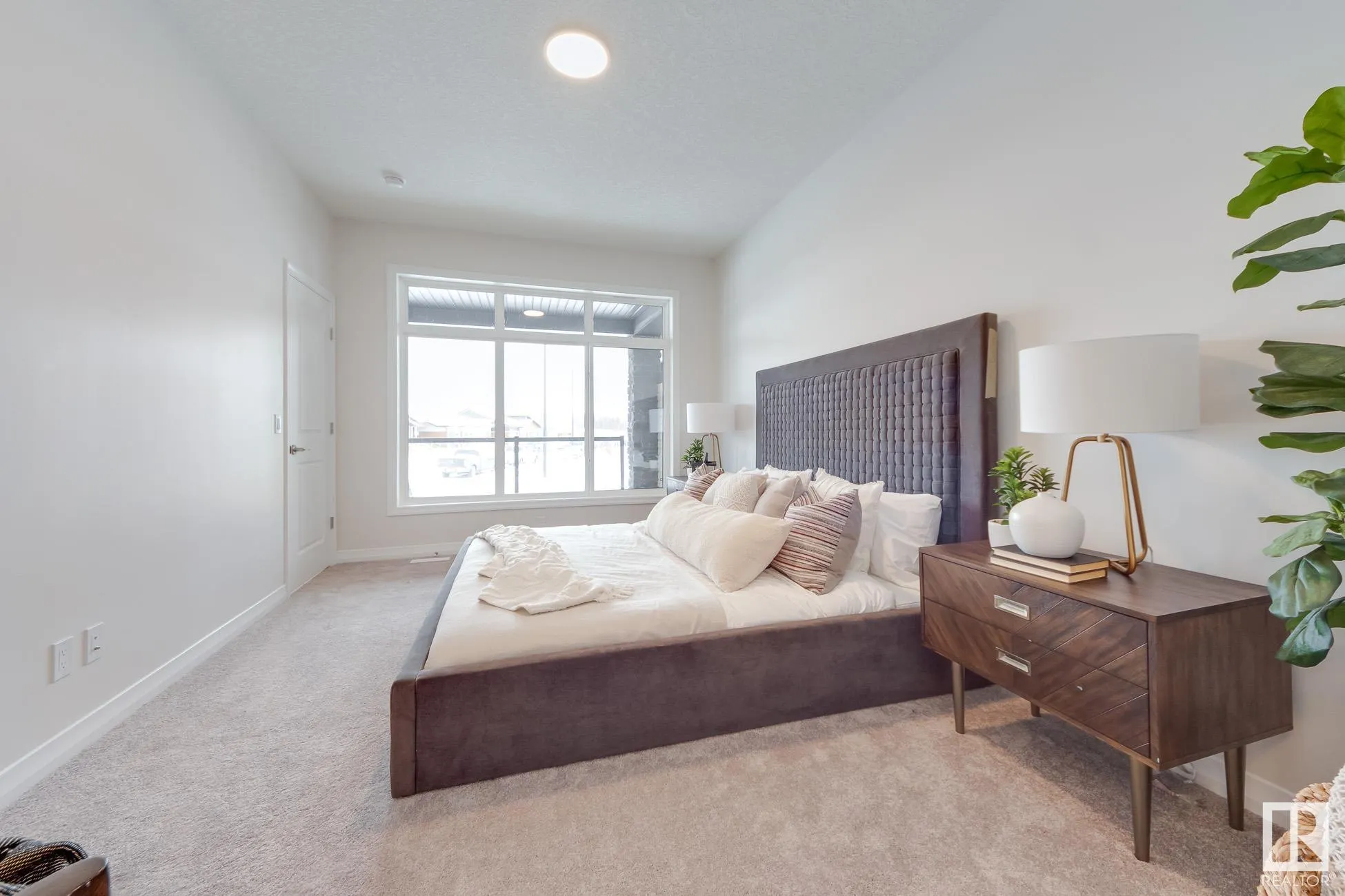166 Stonehouse Way