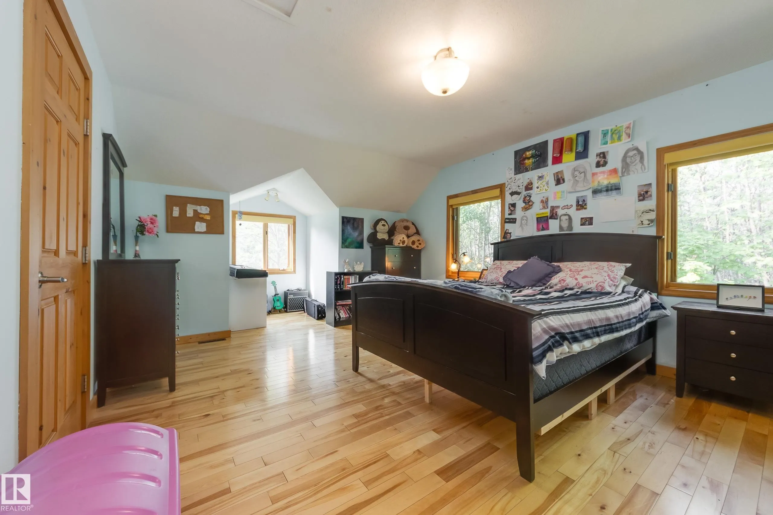 1524 PARKLAND Drive
