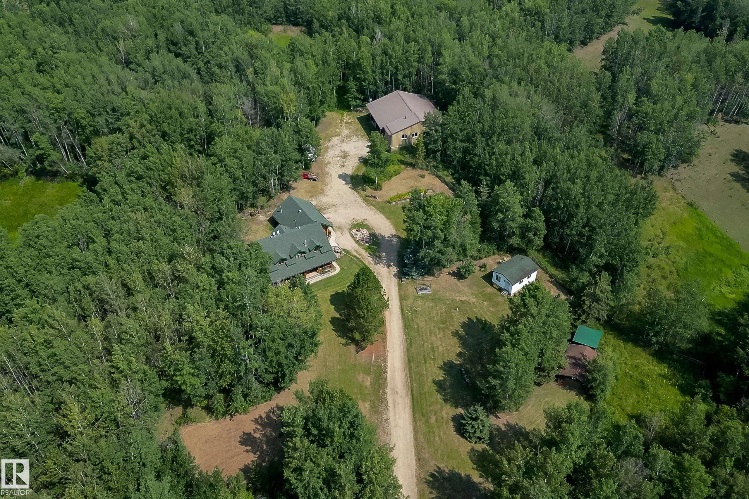 1524 PARKLAND Drive
