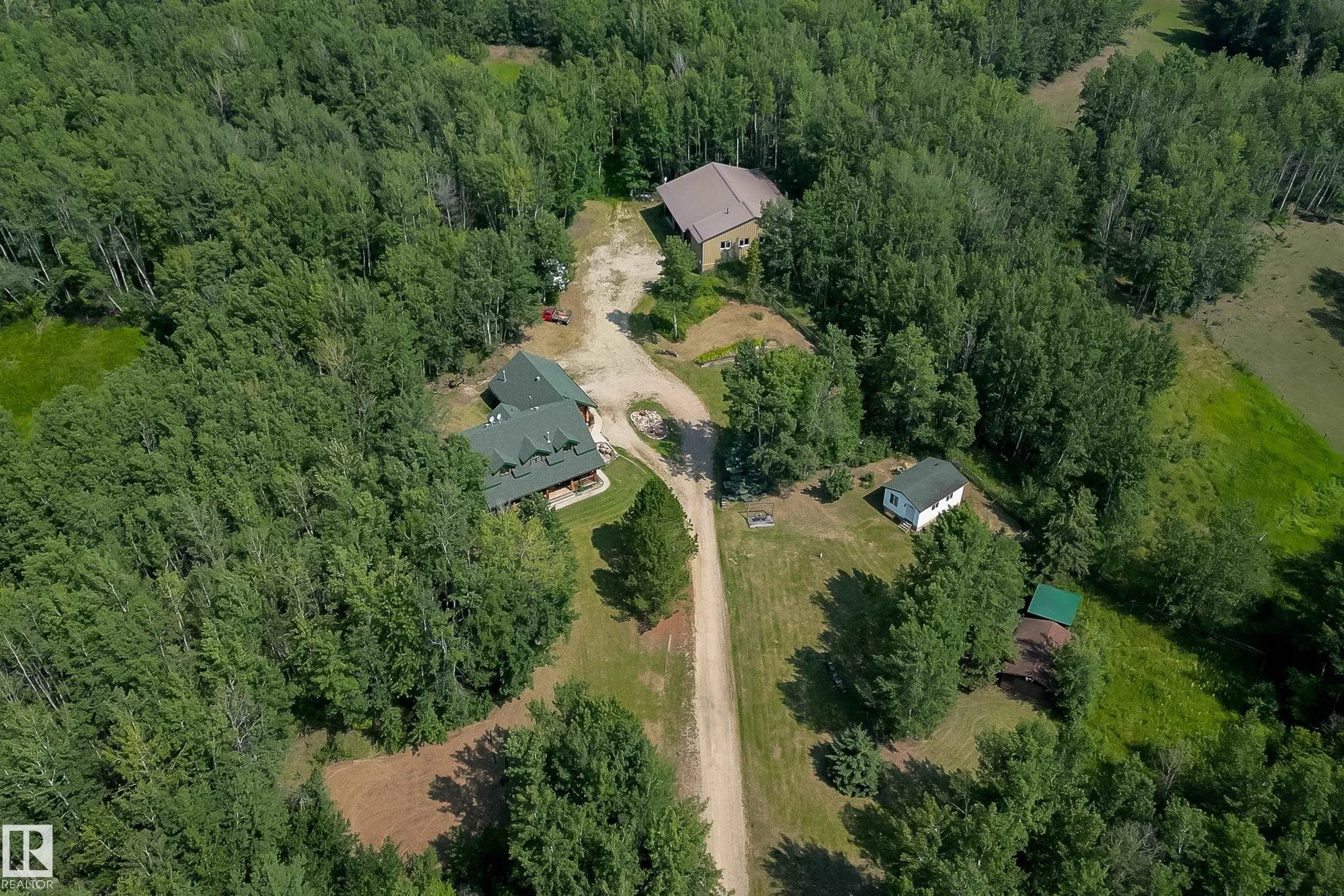 1524 PARKLAND Drive