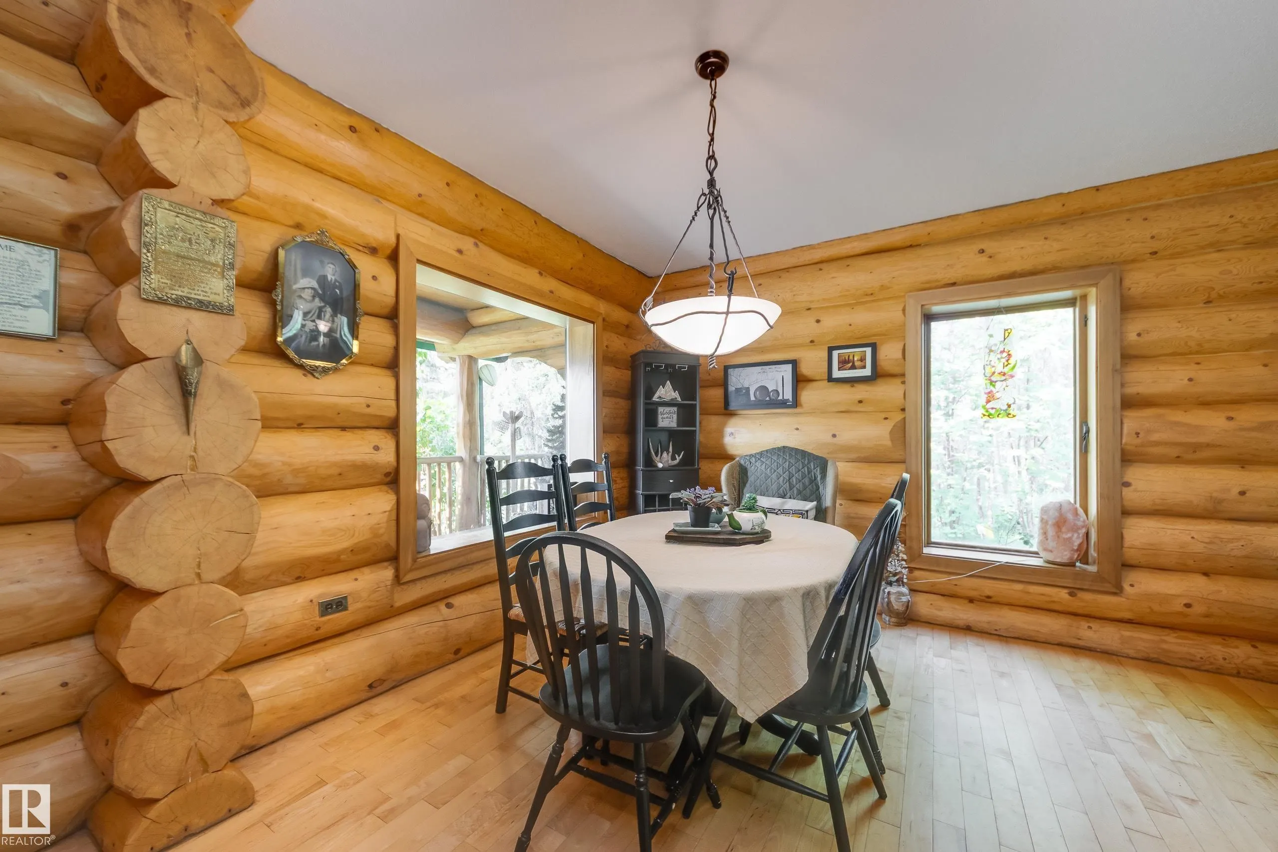 1524 PARKLAND Drive