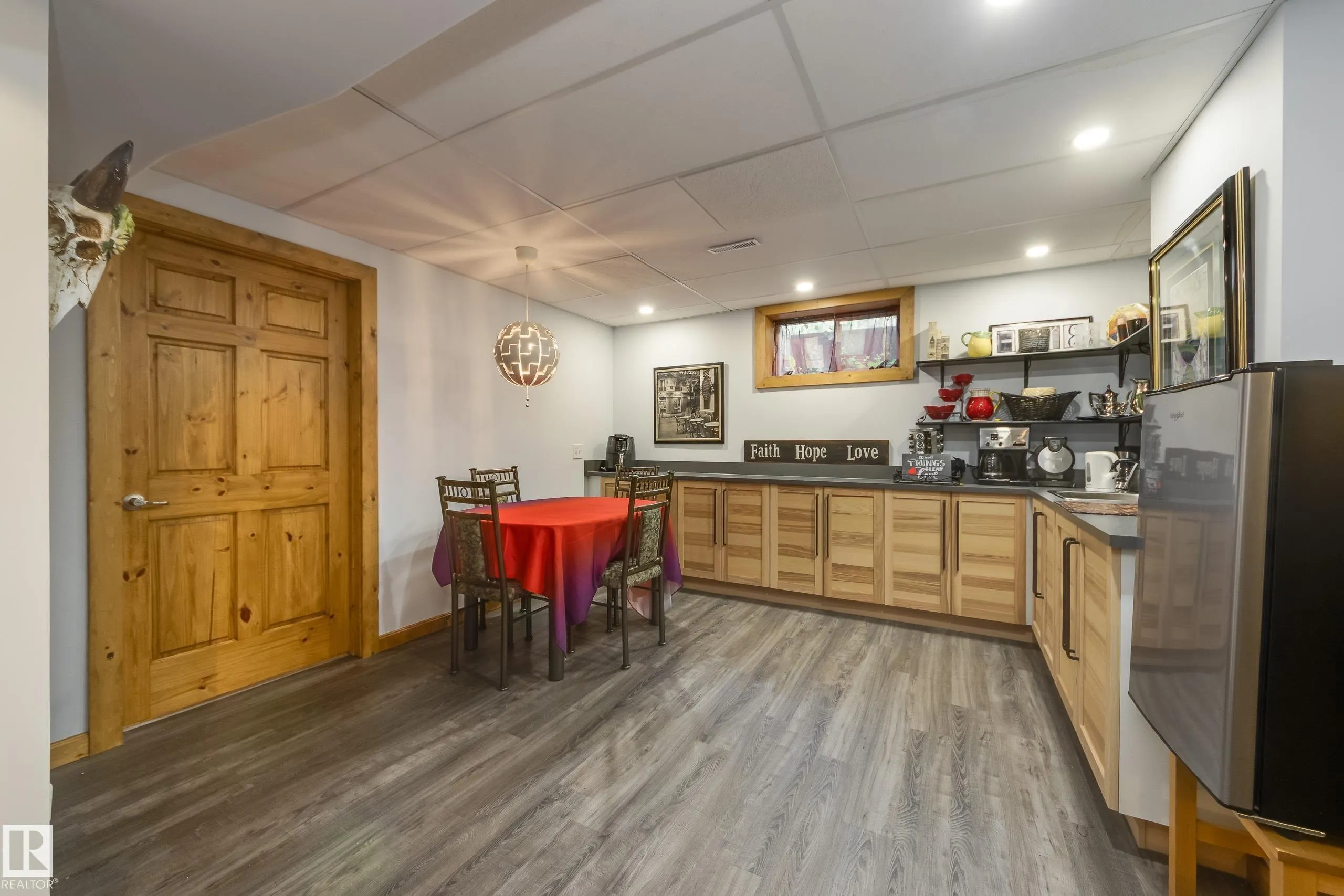 1524 PARKLAND Drive