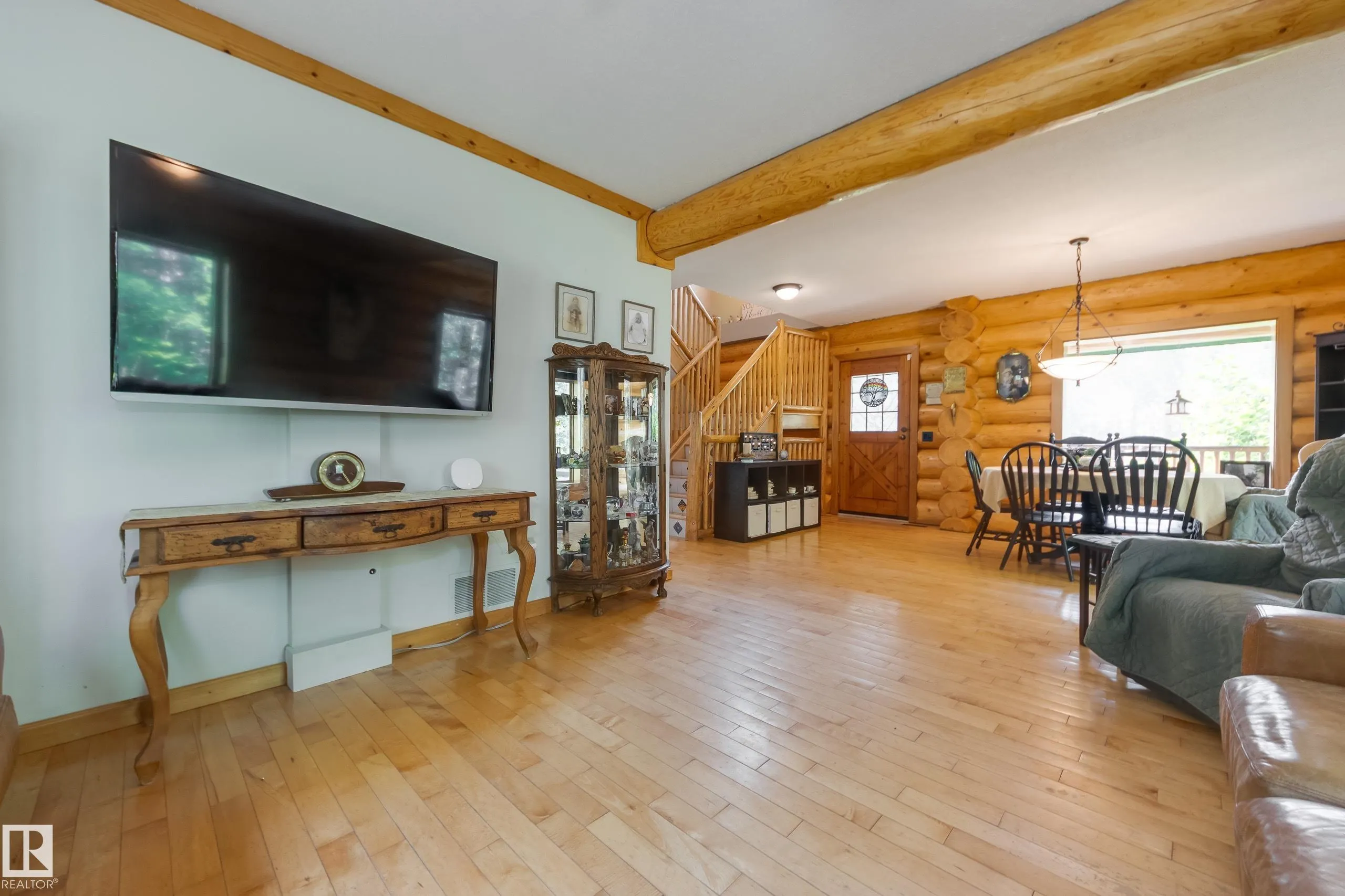 1524 PARKLAND Drive