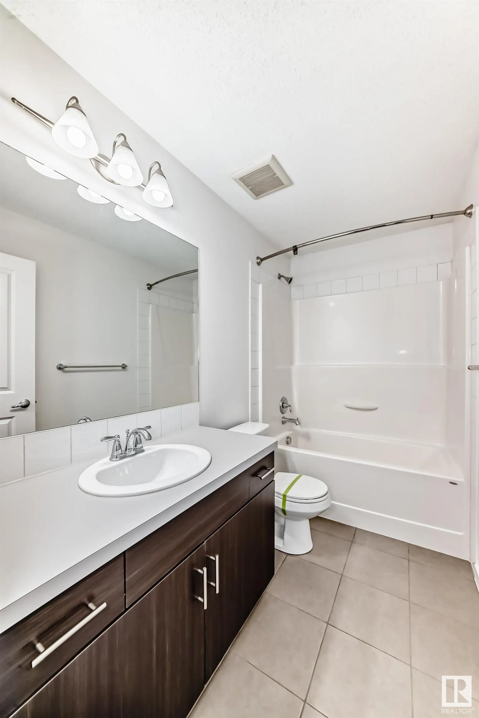 359 SIMMONDS Way