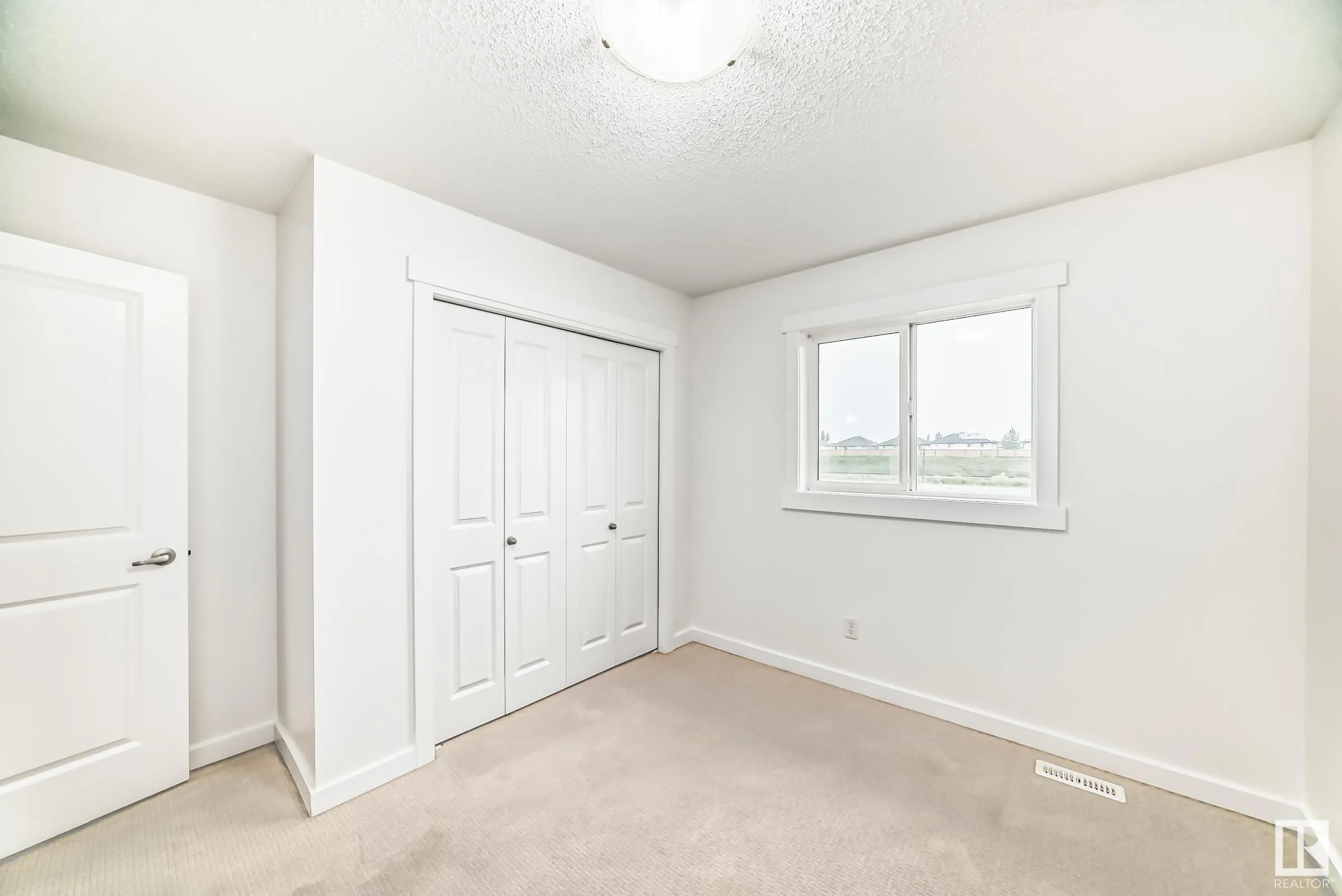 359 SIMMONDS Way