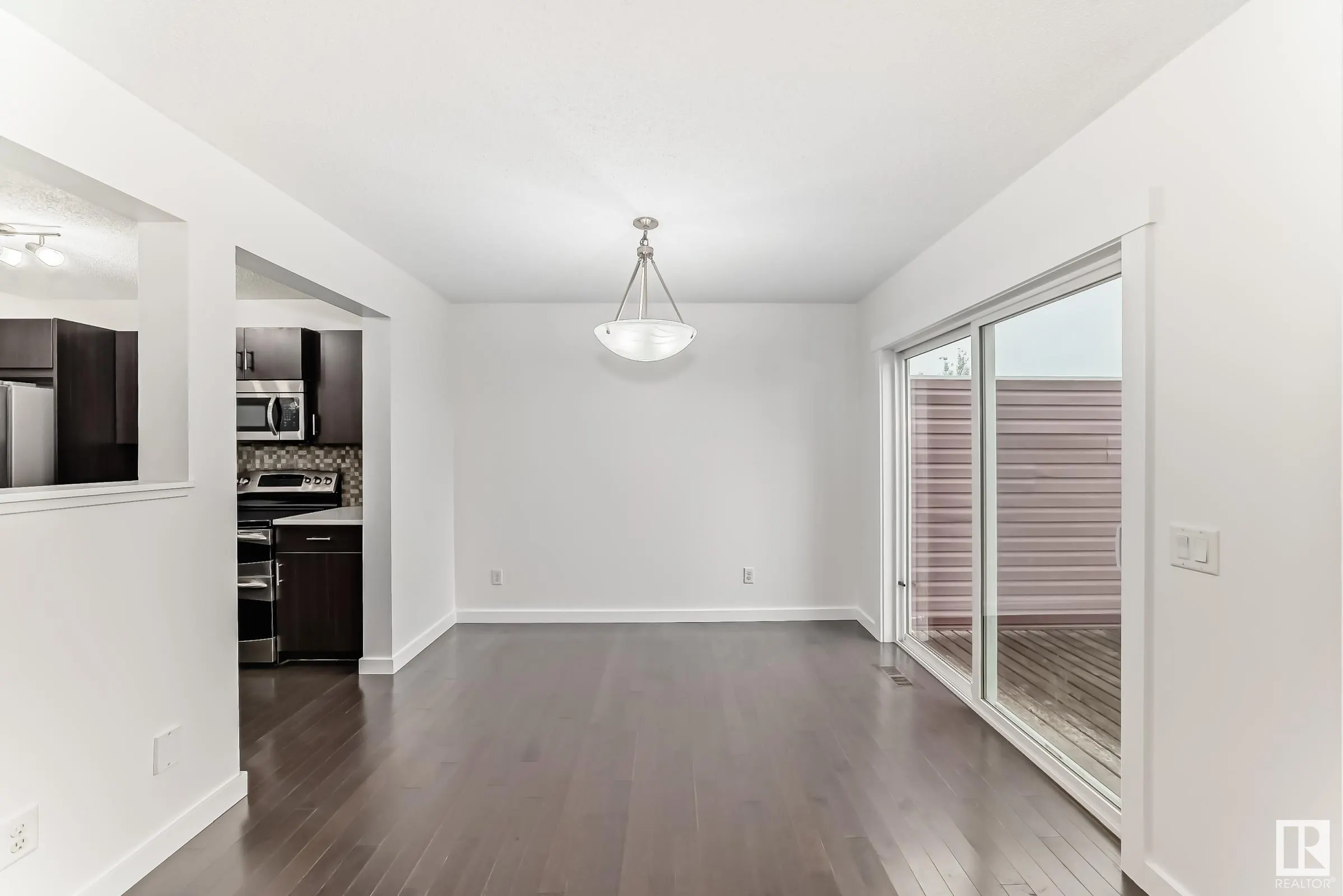 359 SIMMONDS Way