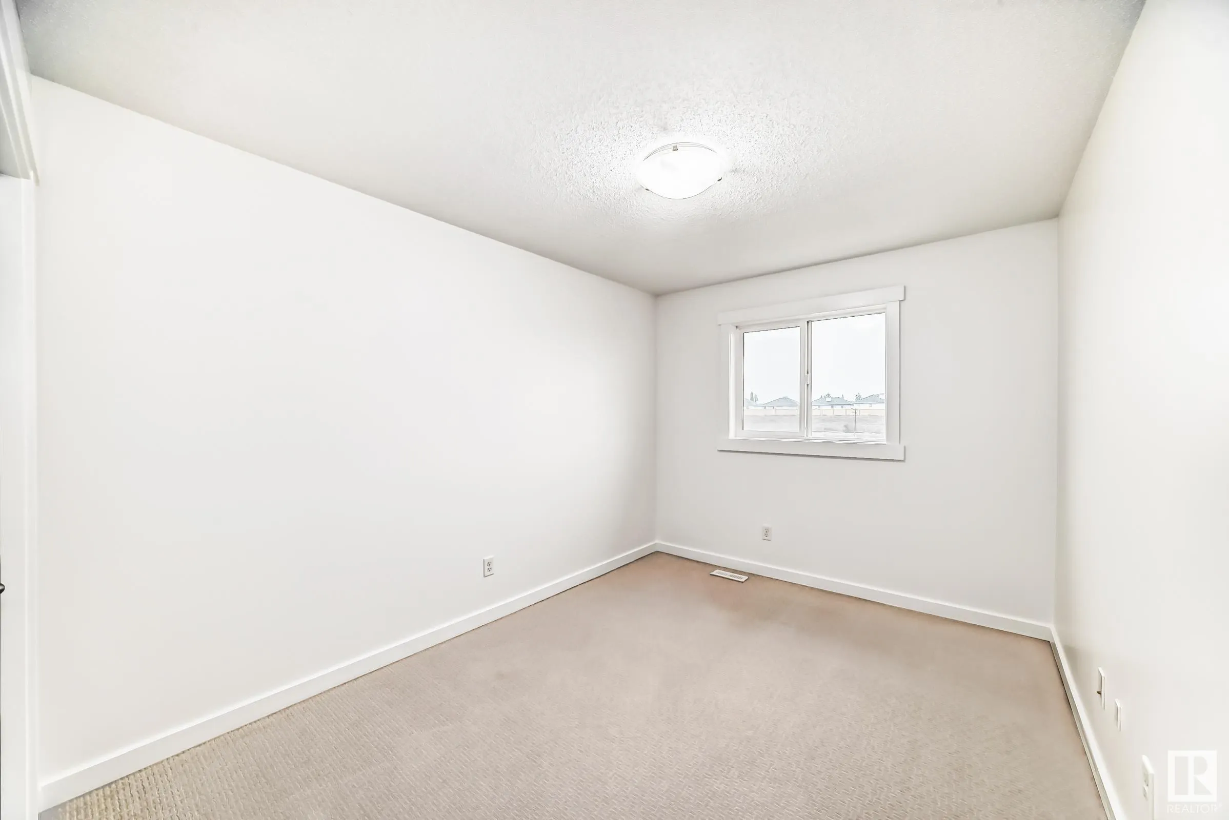 359 SIMMONDS Way