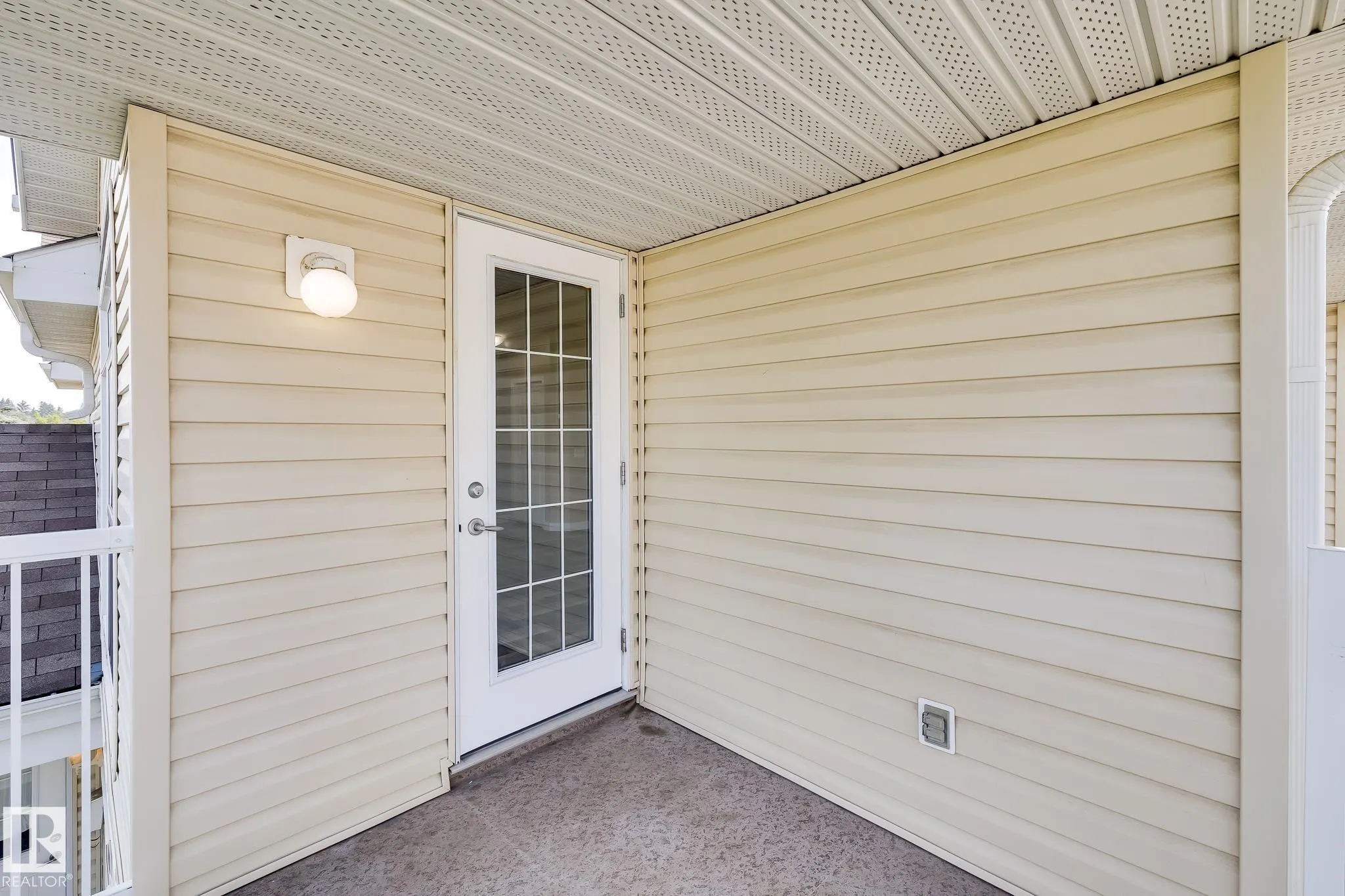 150 EDWARDS Drive