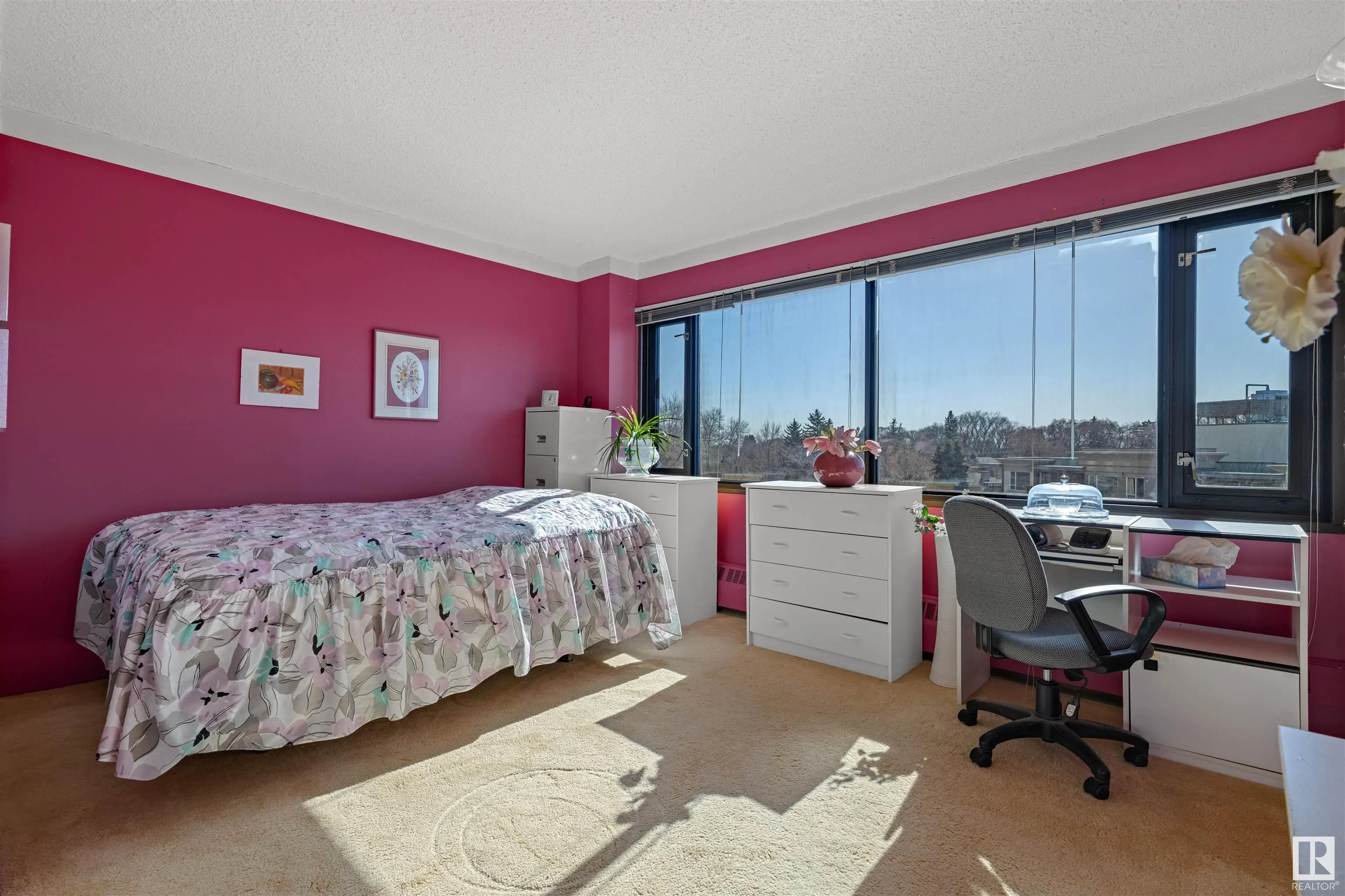9929 SASKATCHEWAN Drive