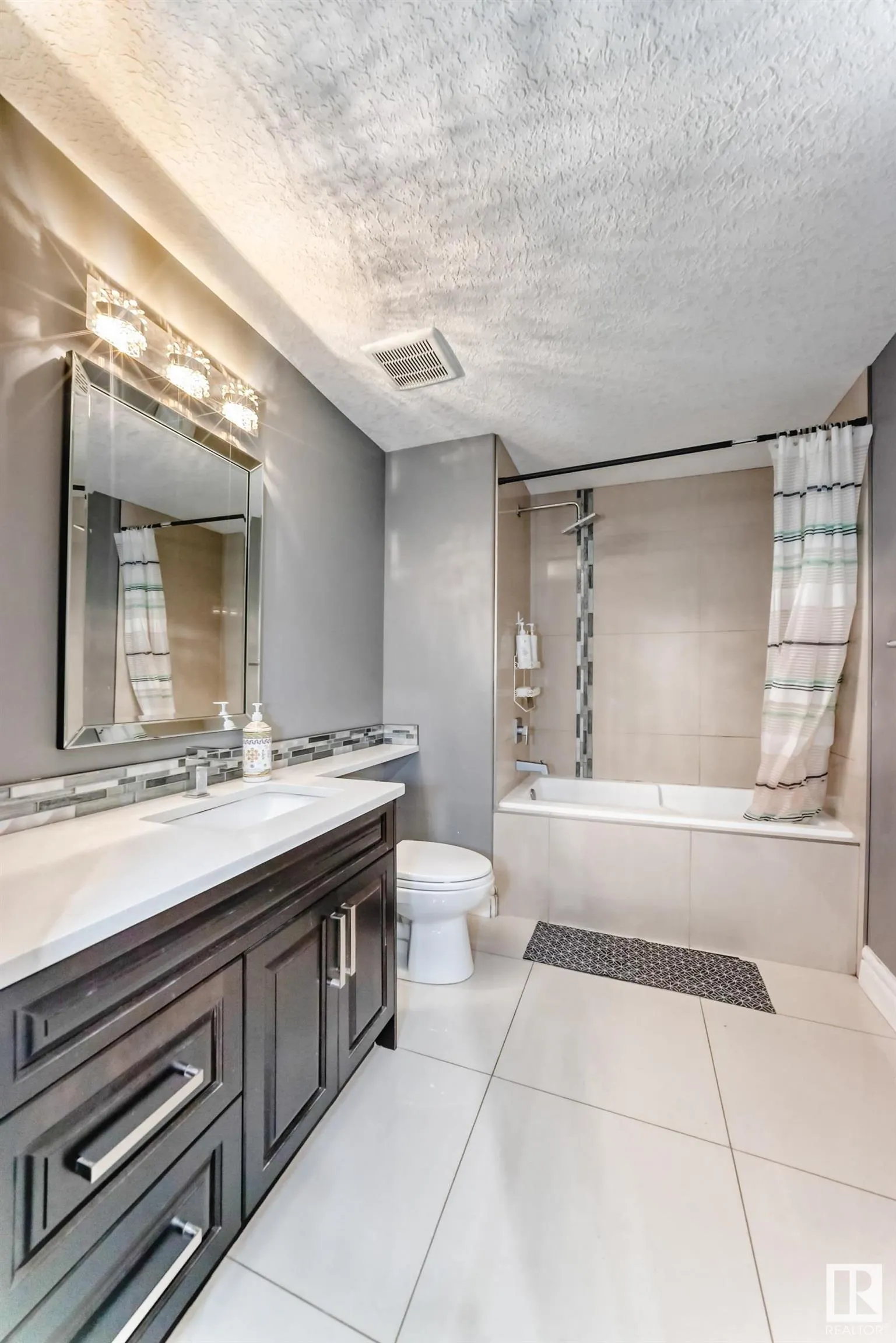 2612 ADAM Court