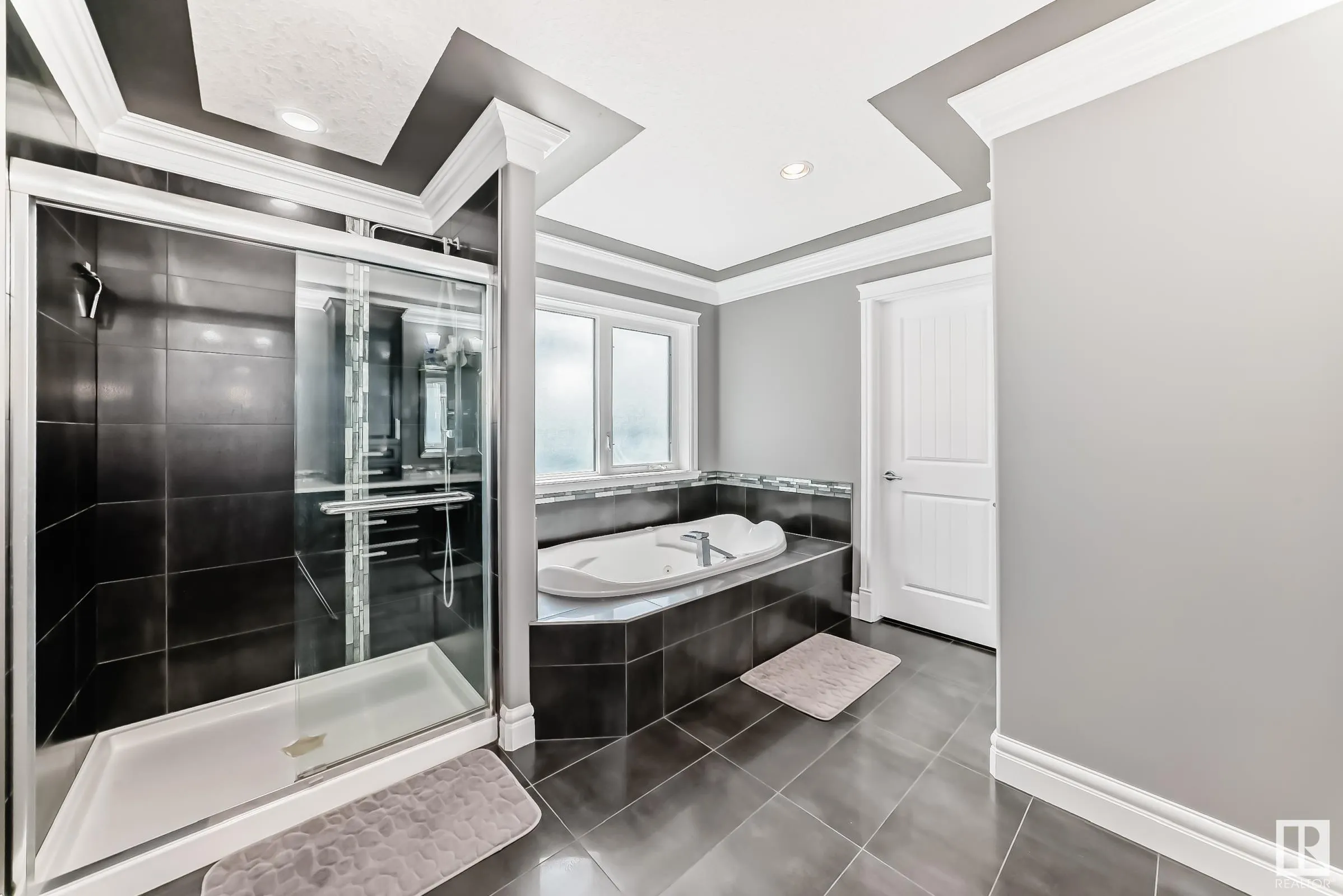 2612 ADAM Court