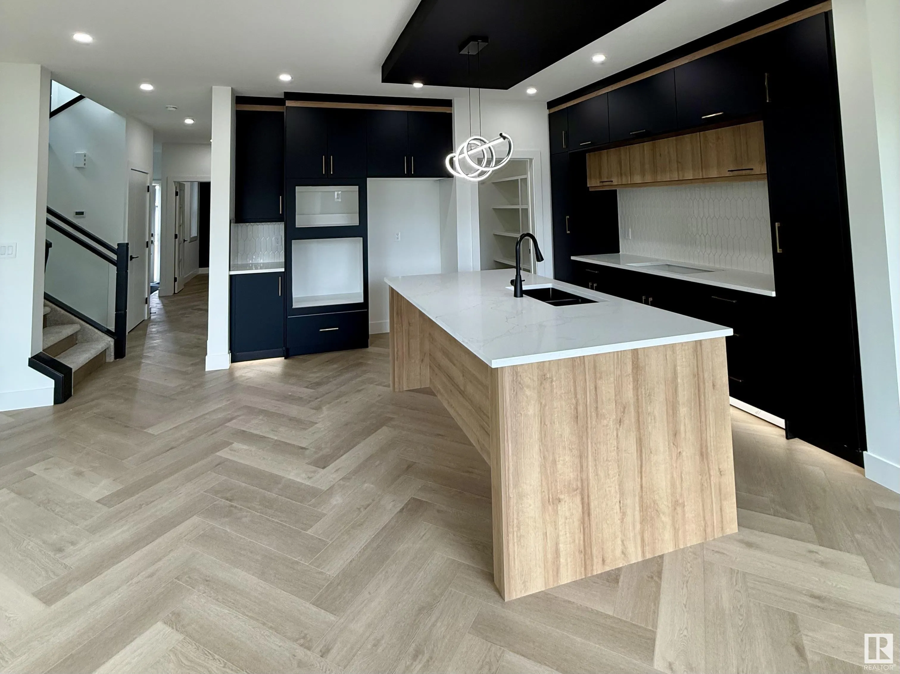 3248 PELERIN Crescent