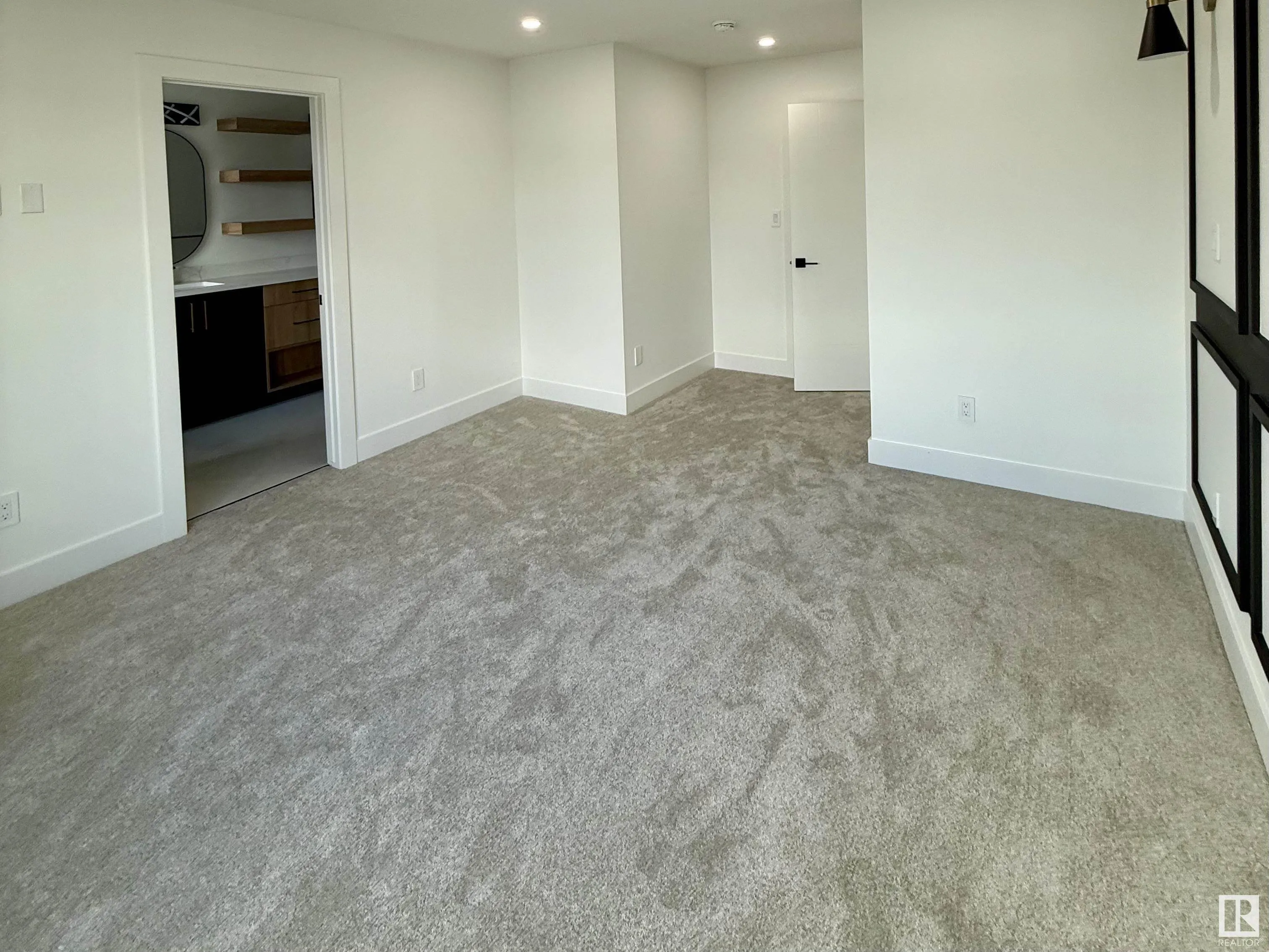 3248 PELERIN Crescent