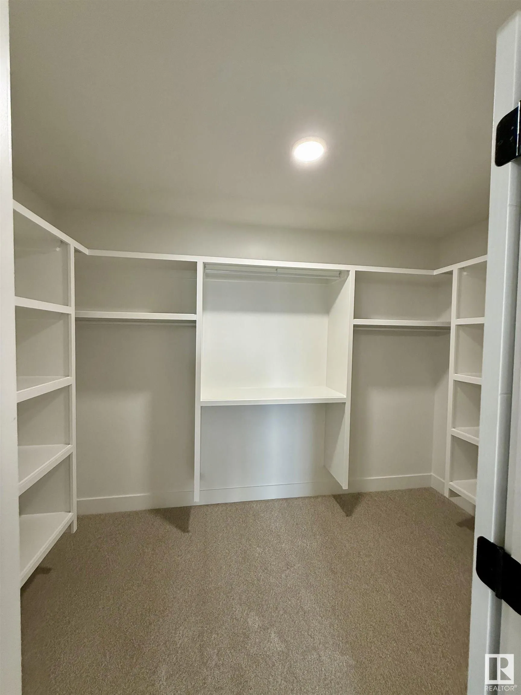 3248 PELERIN Crescent
