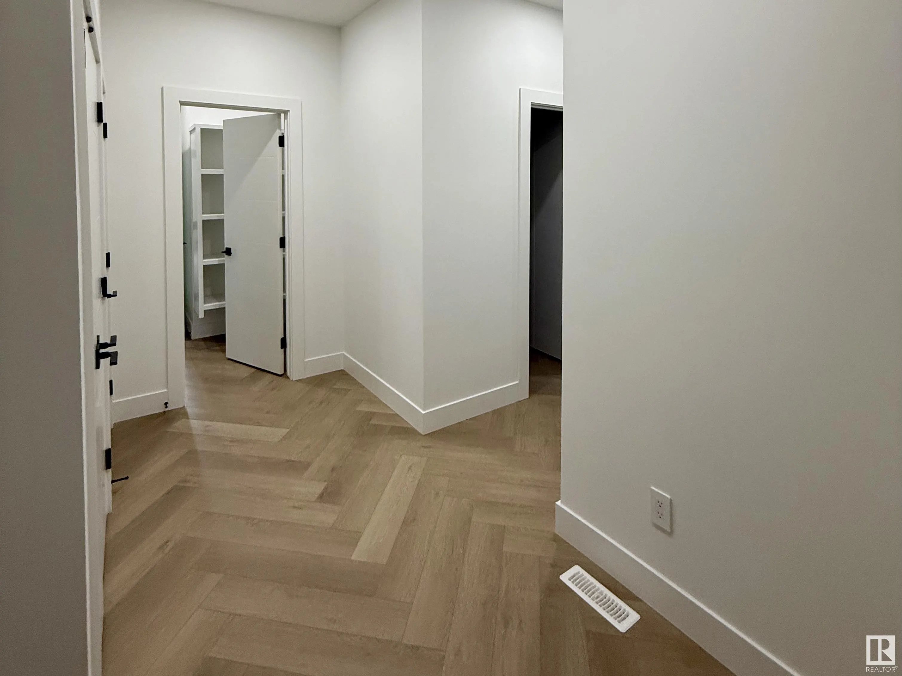 3248 PELERIN Crescent