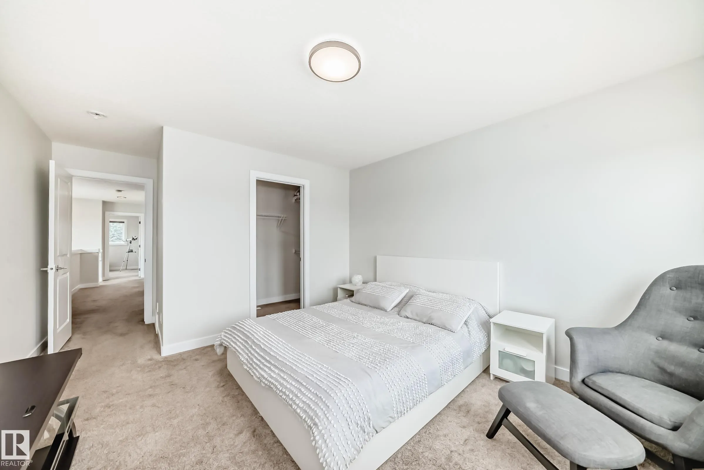 7656 creighton Place