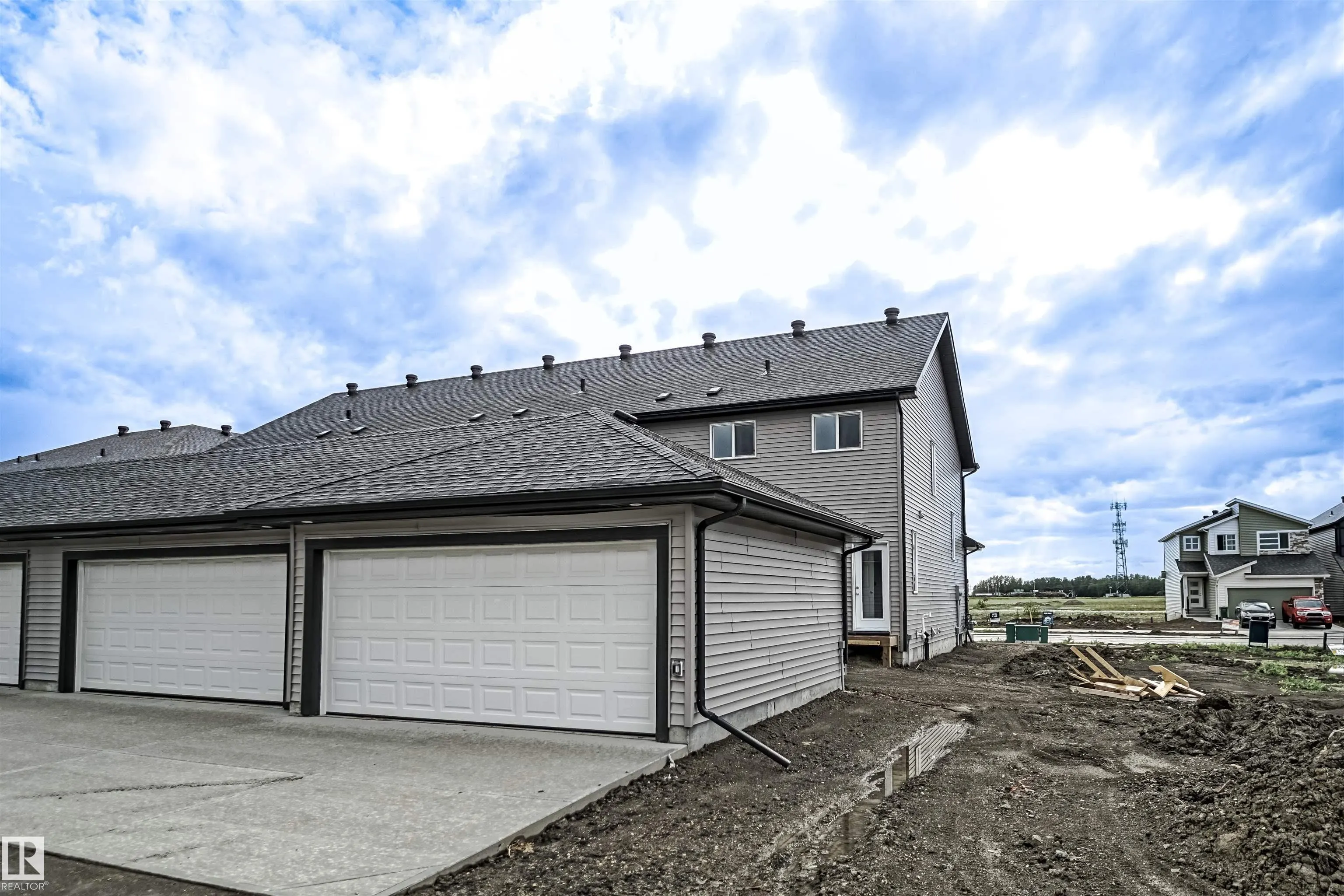 119 COPPERHAVEN Drive