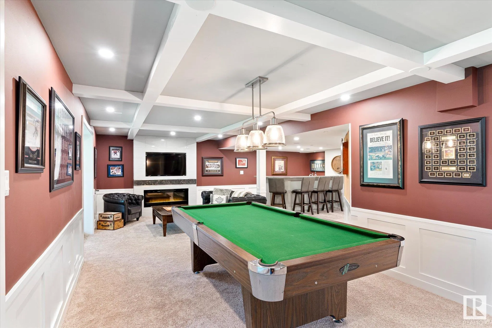 1112 PARKER Terrace