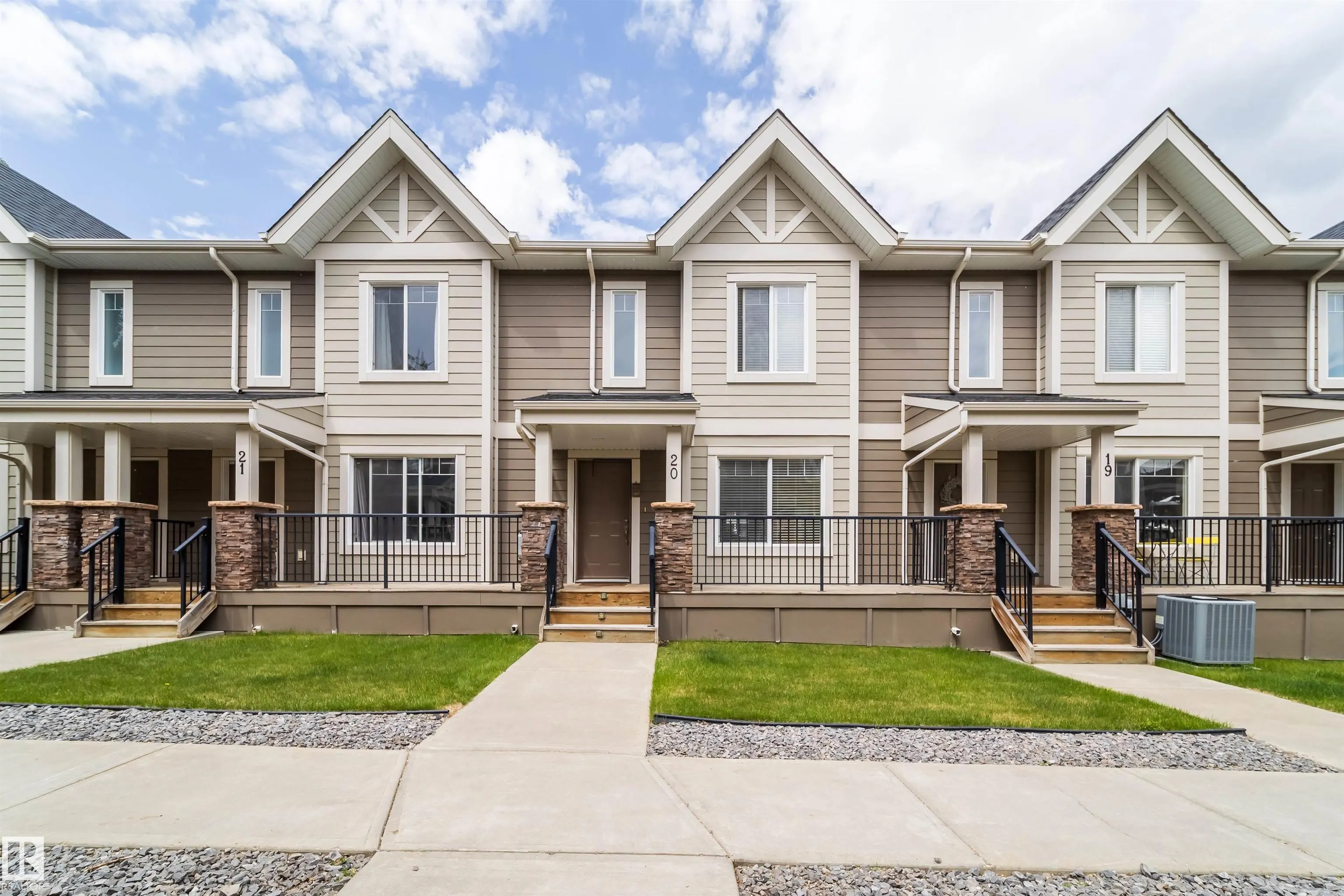1150 WINDERMERE Way