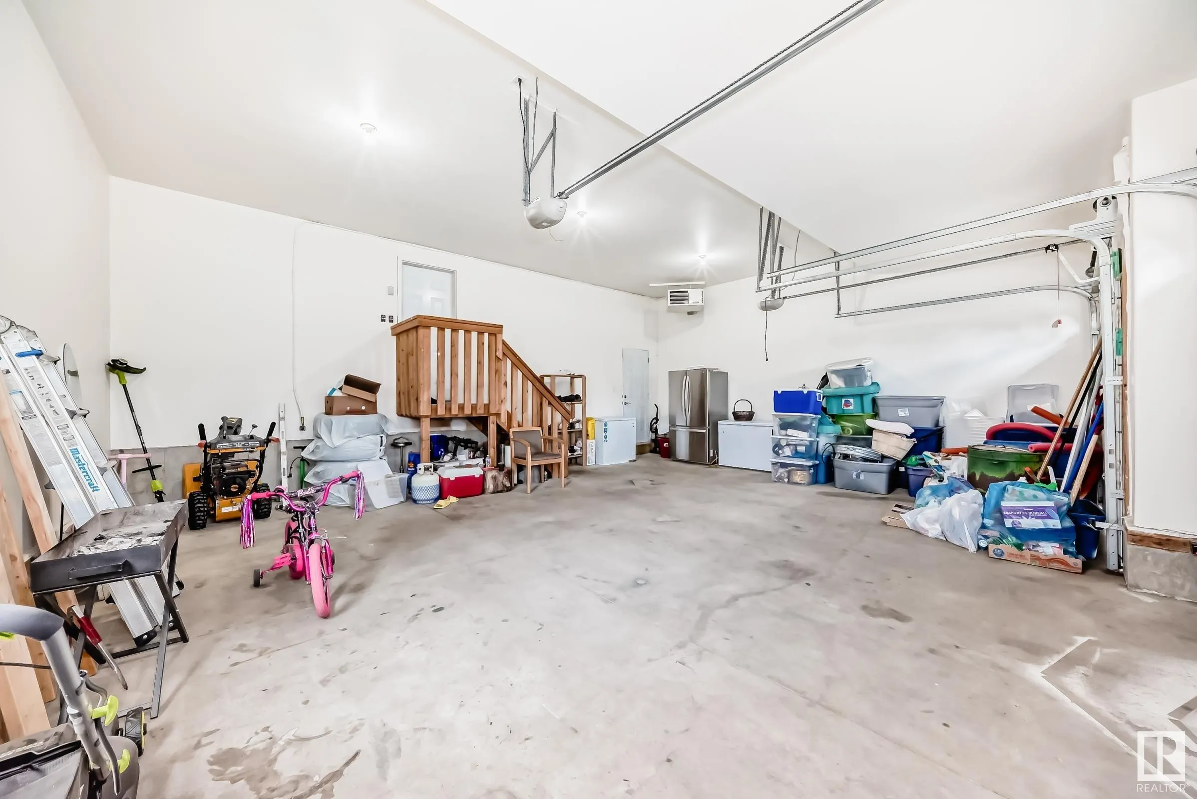 49 LOISELLE Way