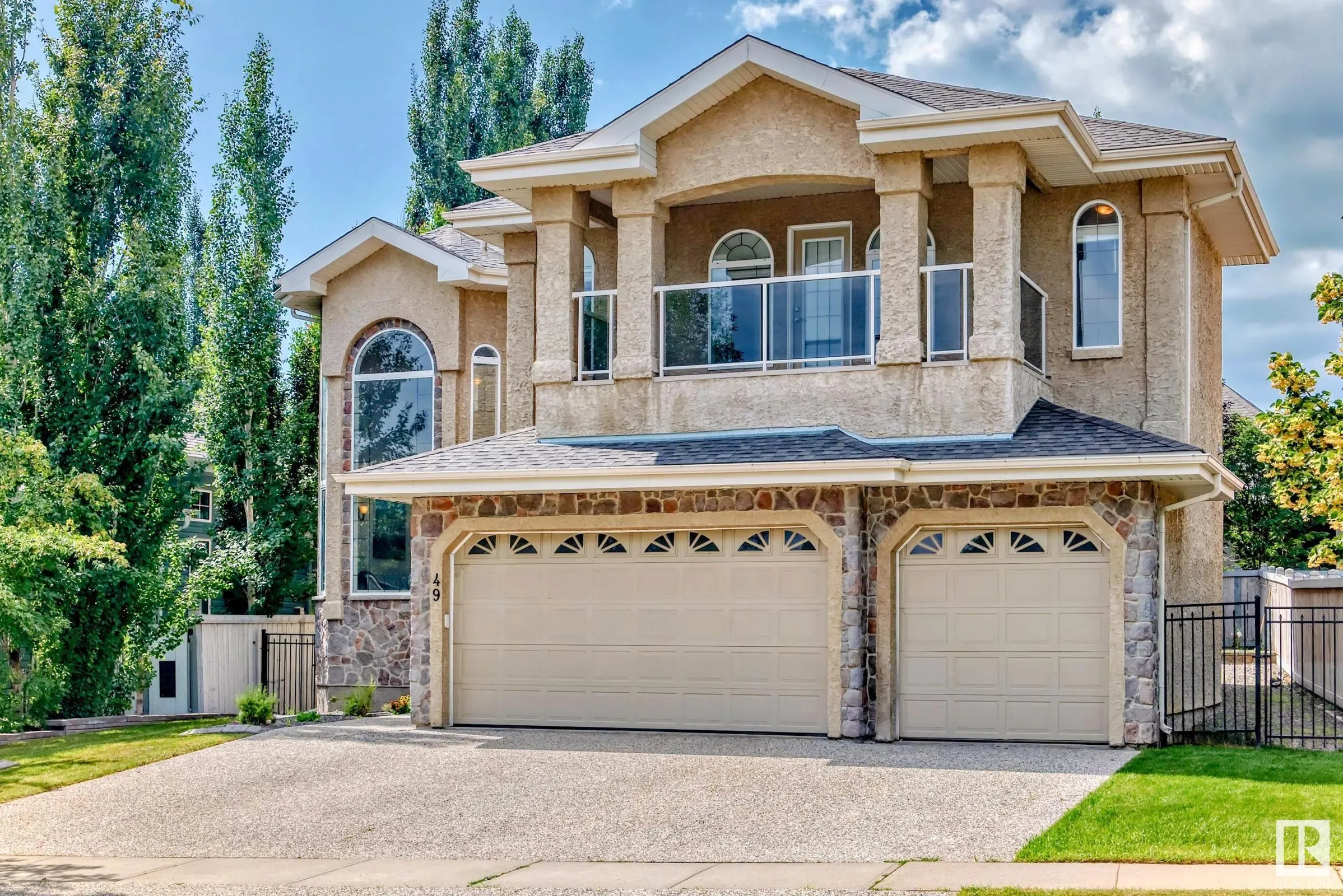 49 LOISELLE Way