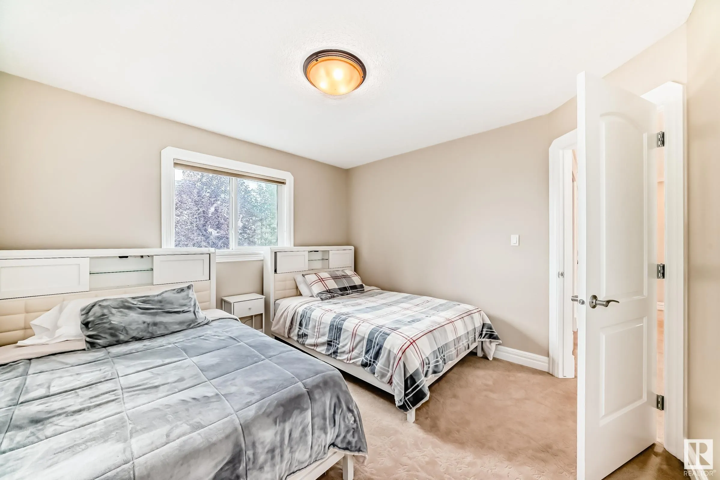 49 LOISELLE Way