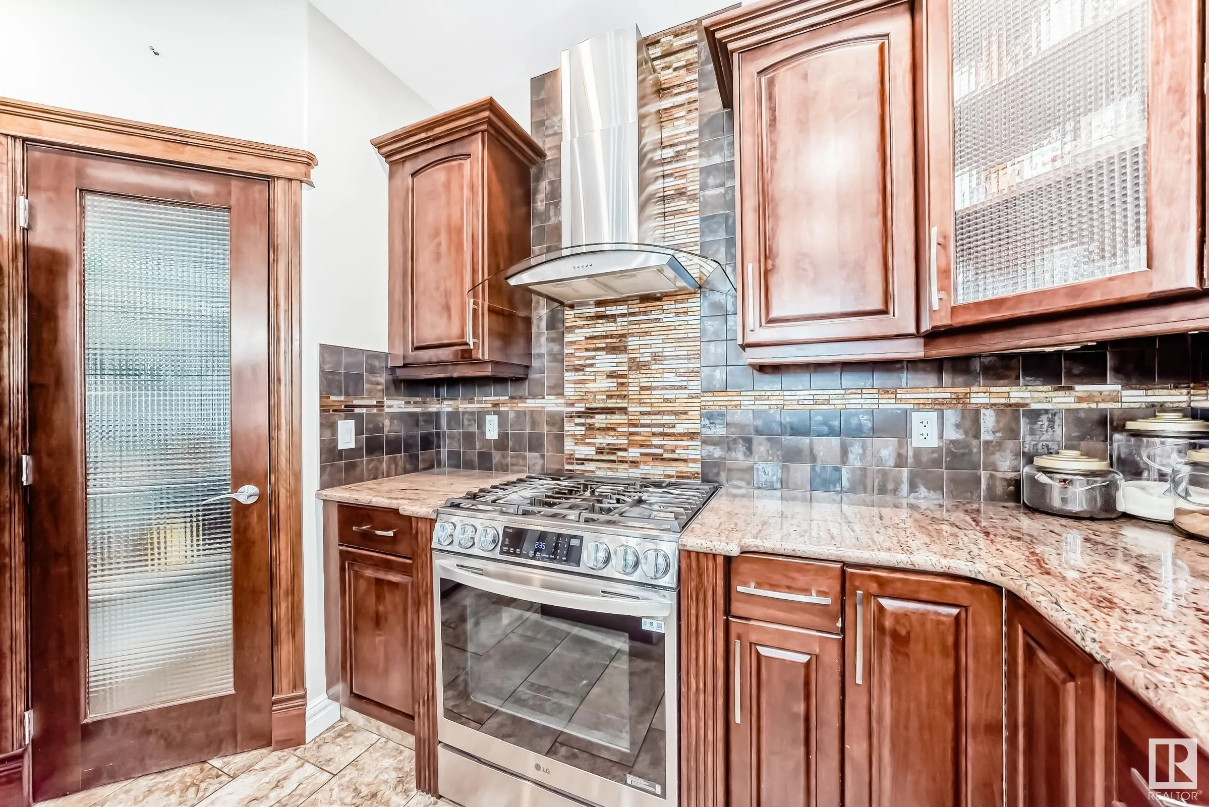 49 LOISELLE Way