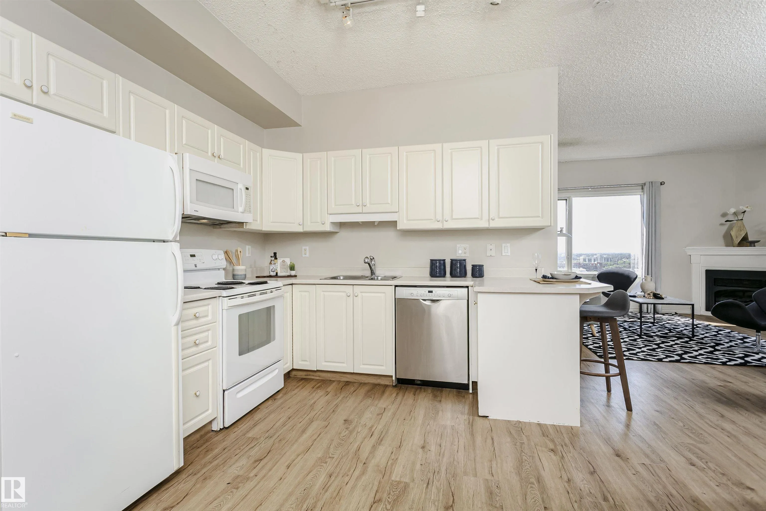 10649 SASKATCHEWAN Drive