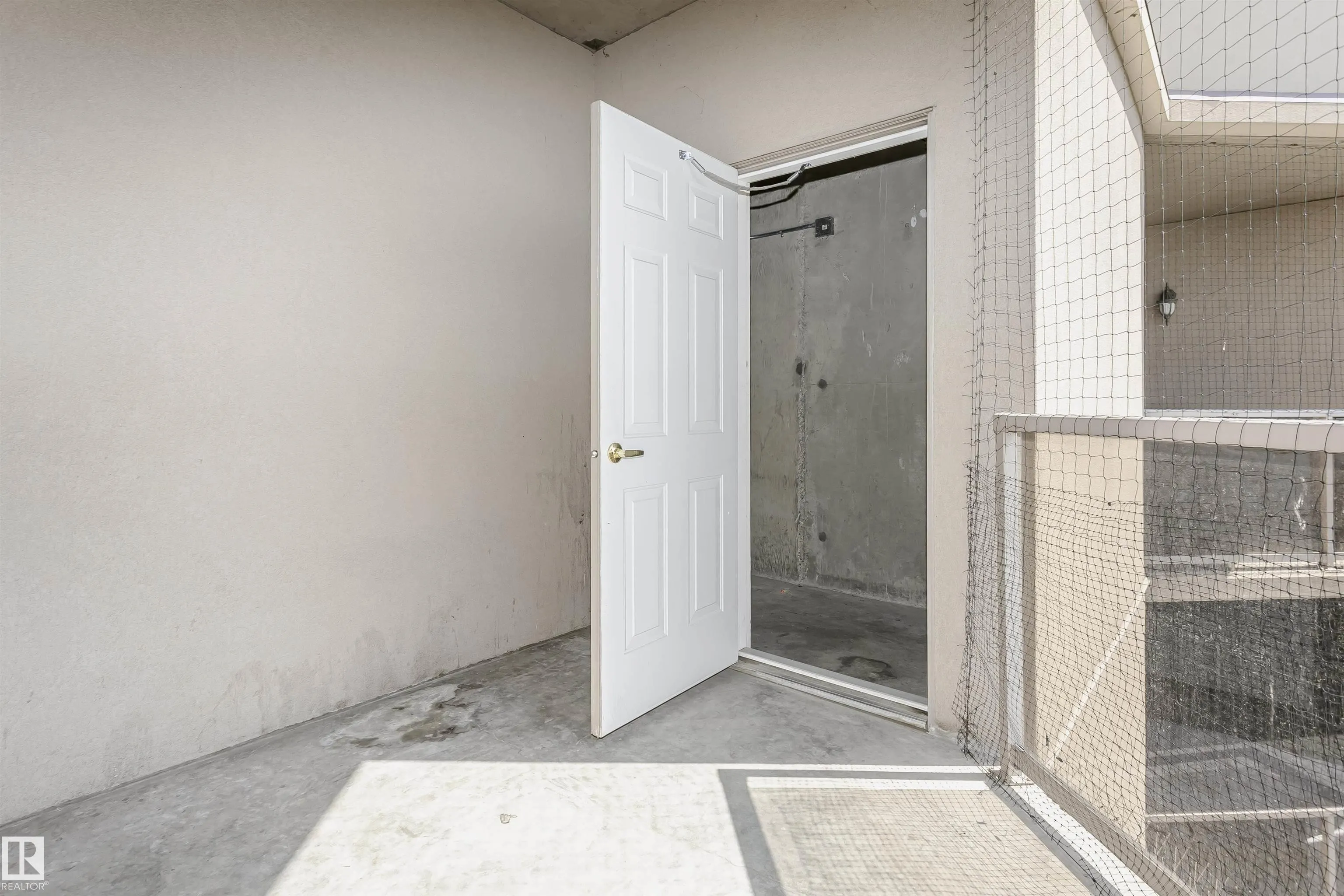10649 SASKATCHEWAN Drive
