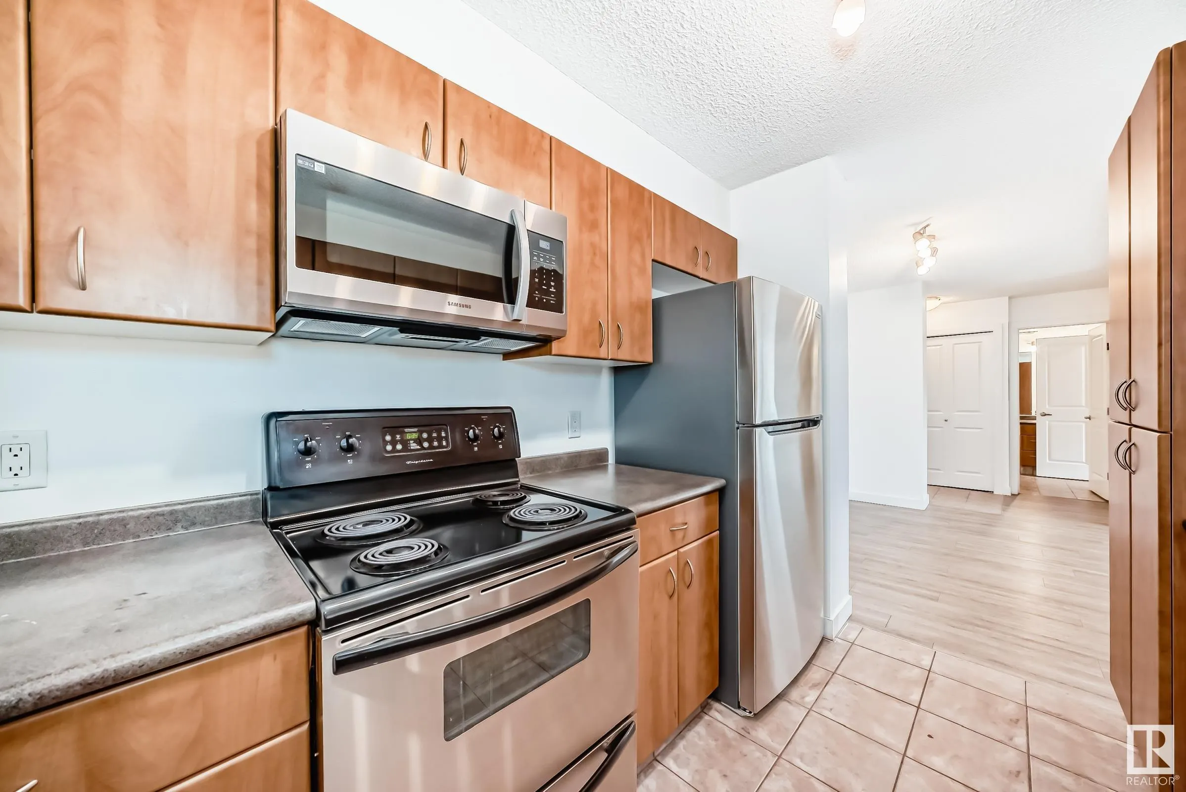 10303 105 Street