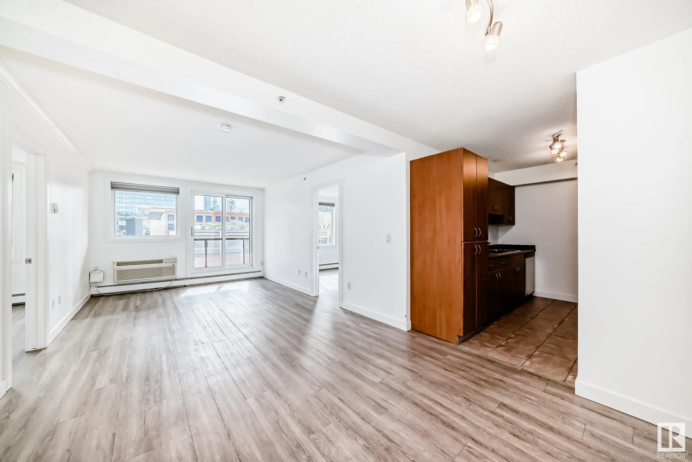 10303 105 Street