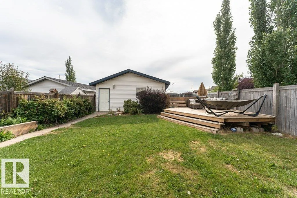 374 SUMMERTON Crescent