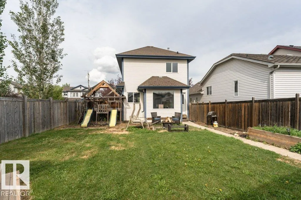 374 SUMMERTON Crescent