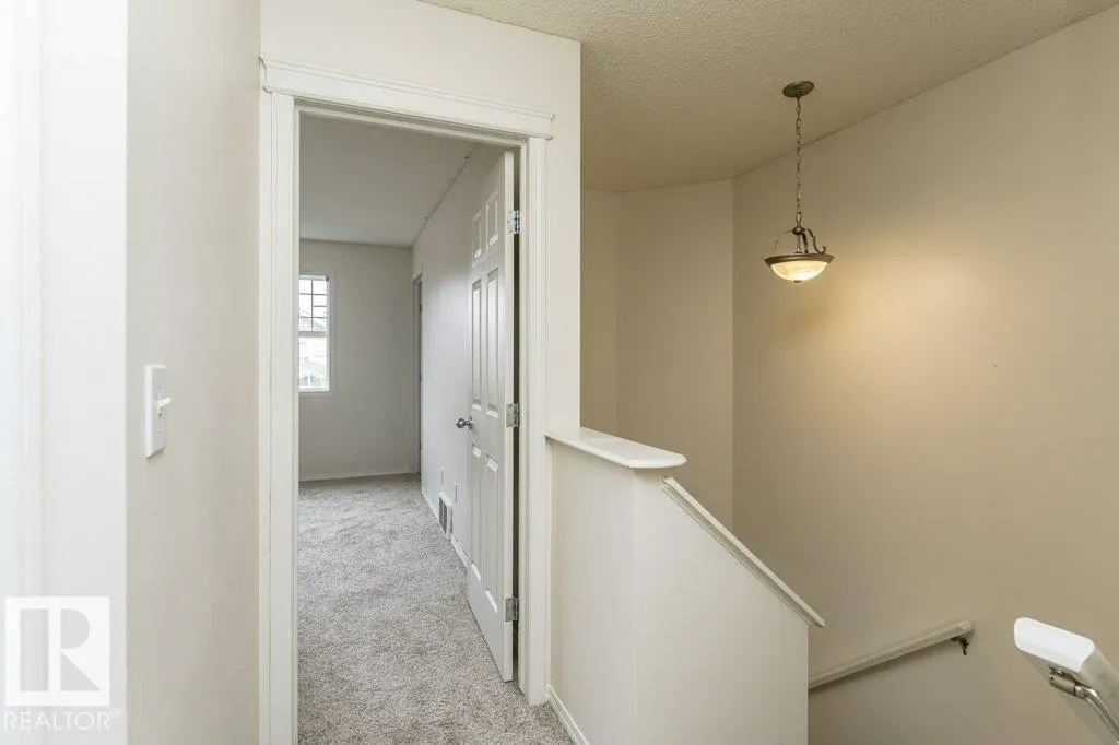 374 SUMMERTON Crescent