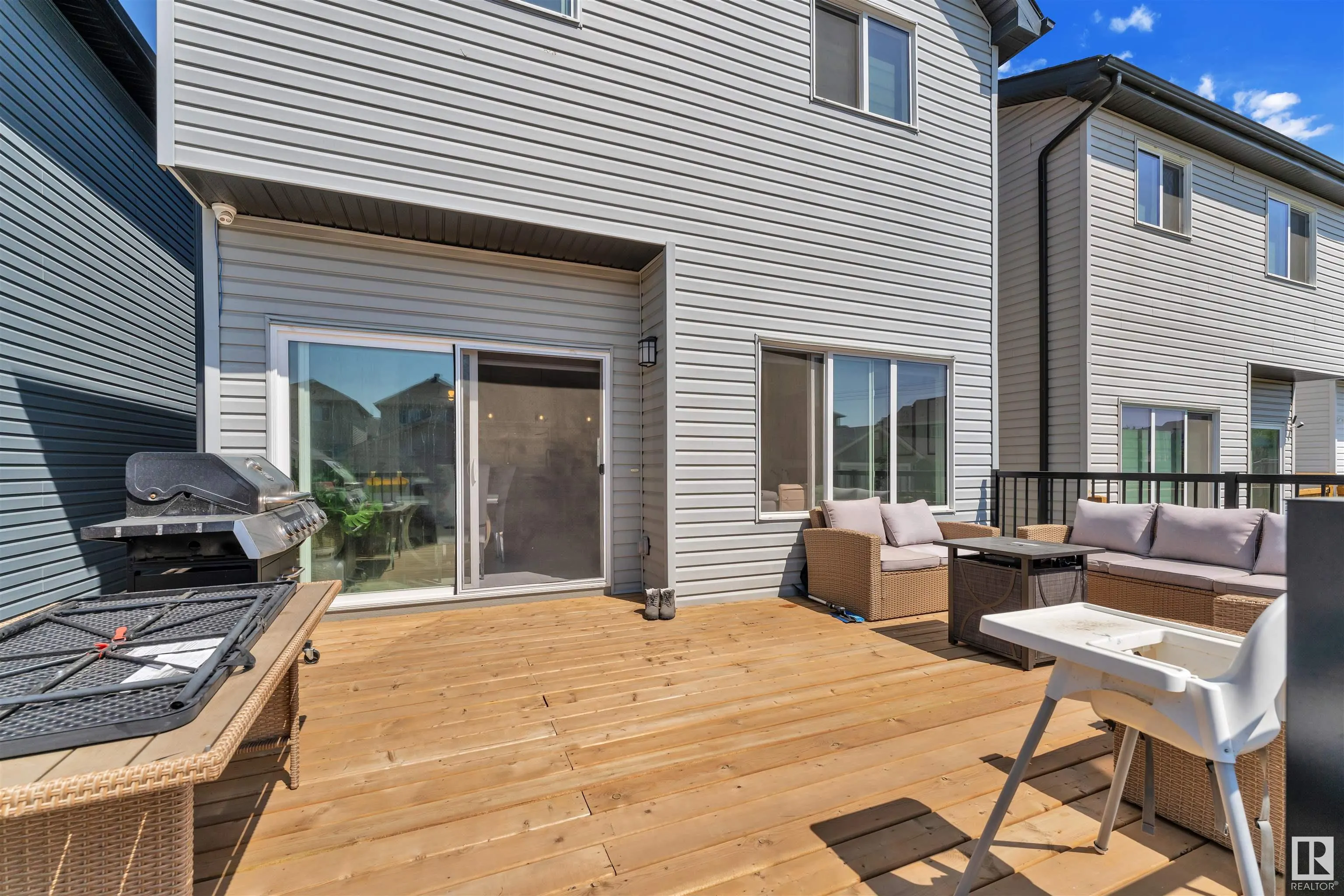2890 COUGHLAN GREEN Drive