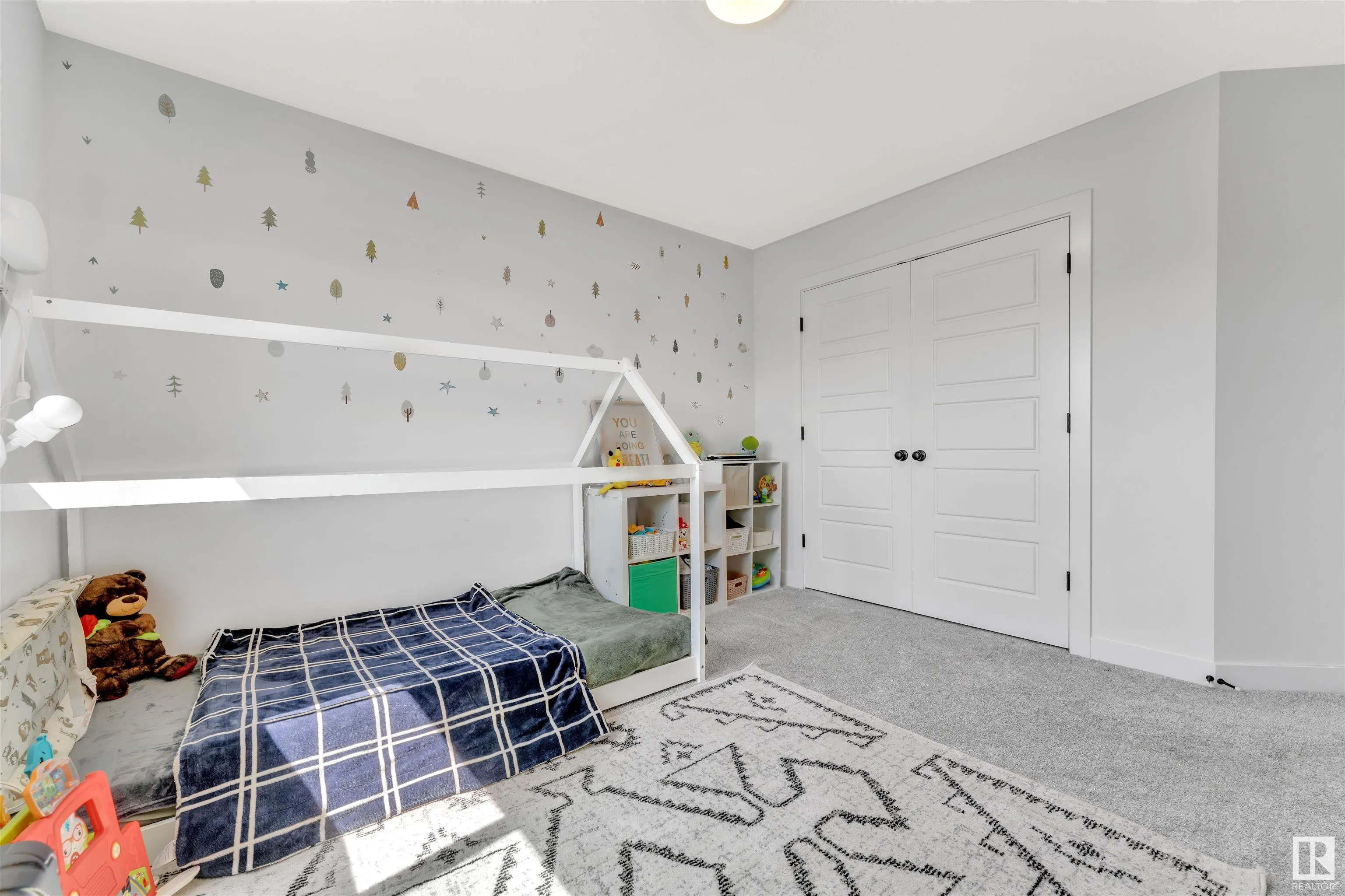 2890 COUGHLAN GREEN Drive
