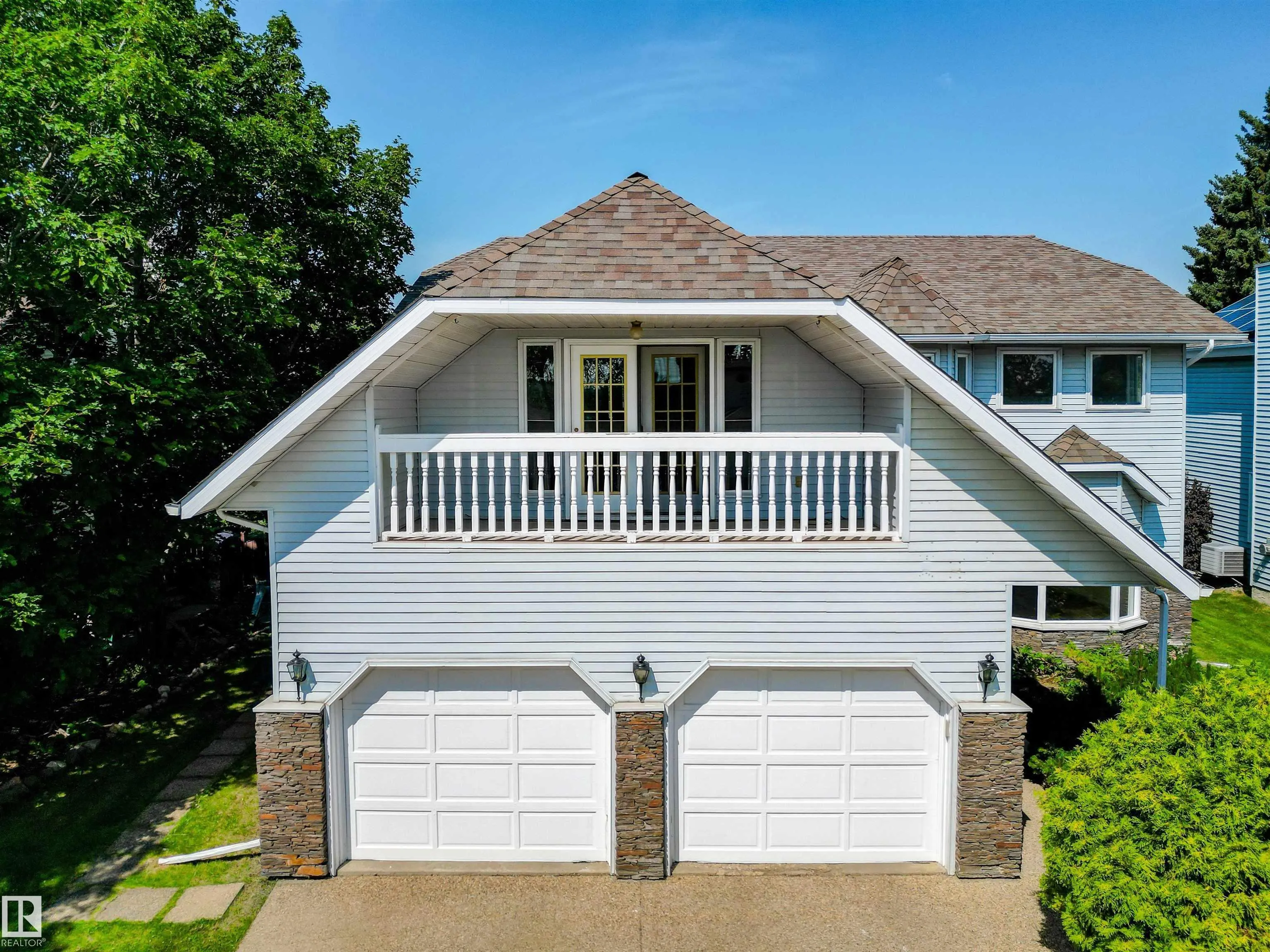 36 LANGHOLM Drive