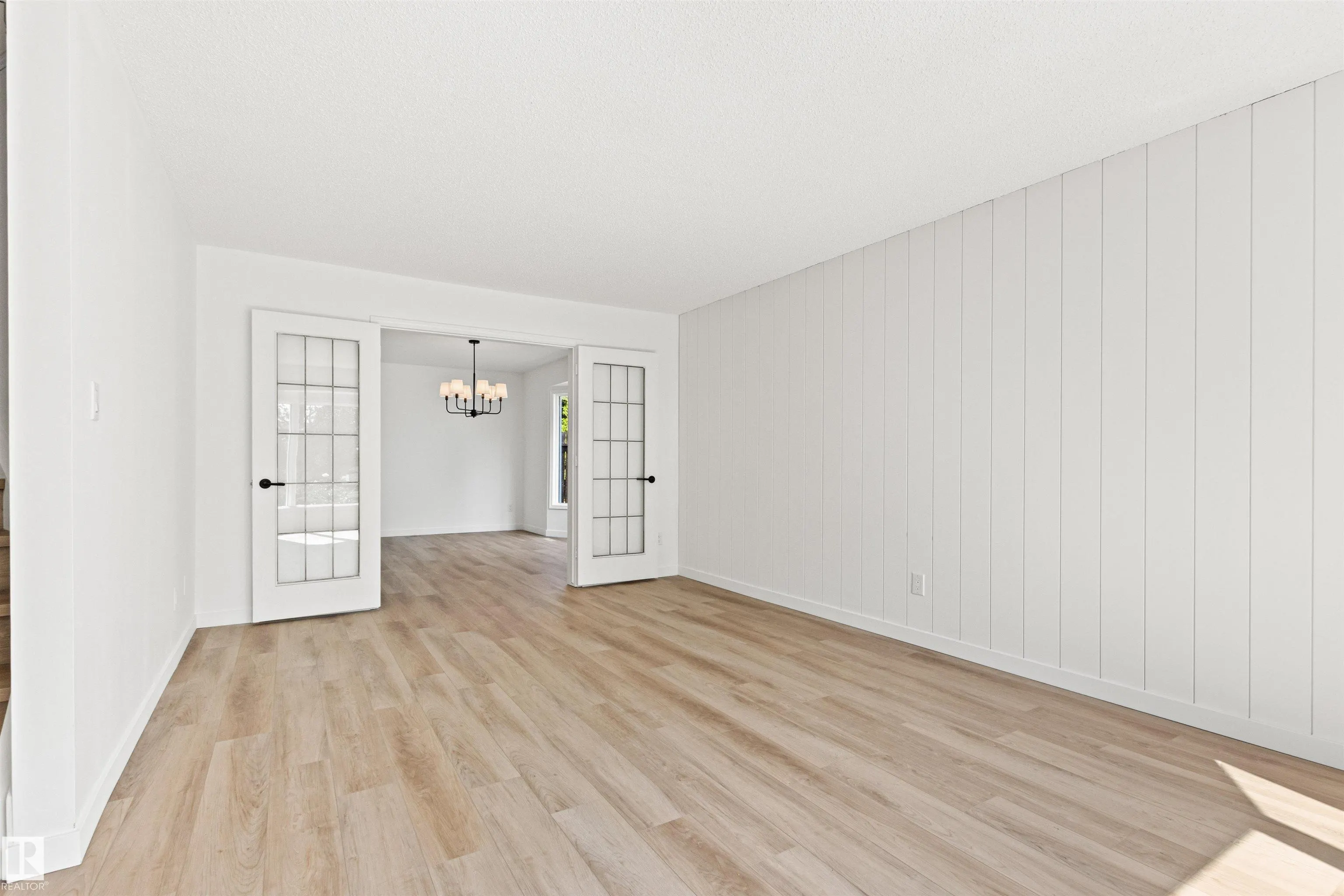 36 LANGHOLM Drive