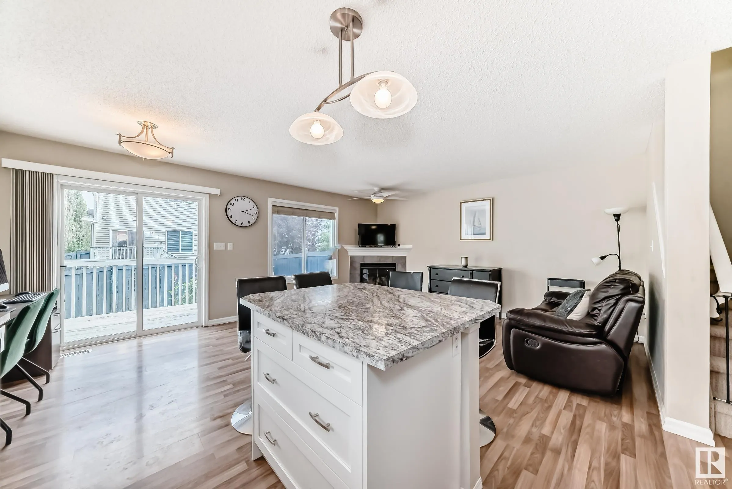 5101 SOLEIL Boulevard