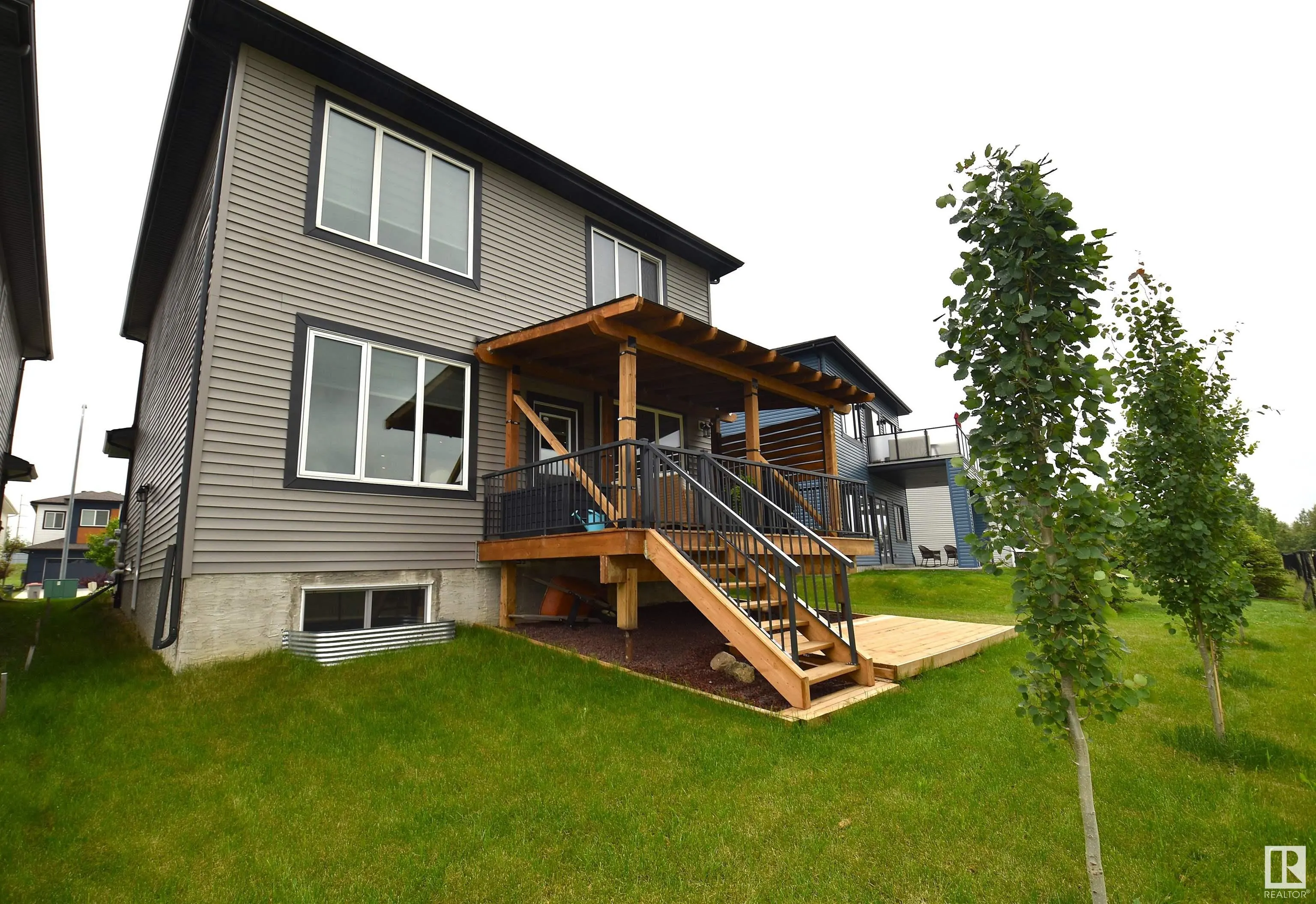 277 SILVERSTONE Crescent