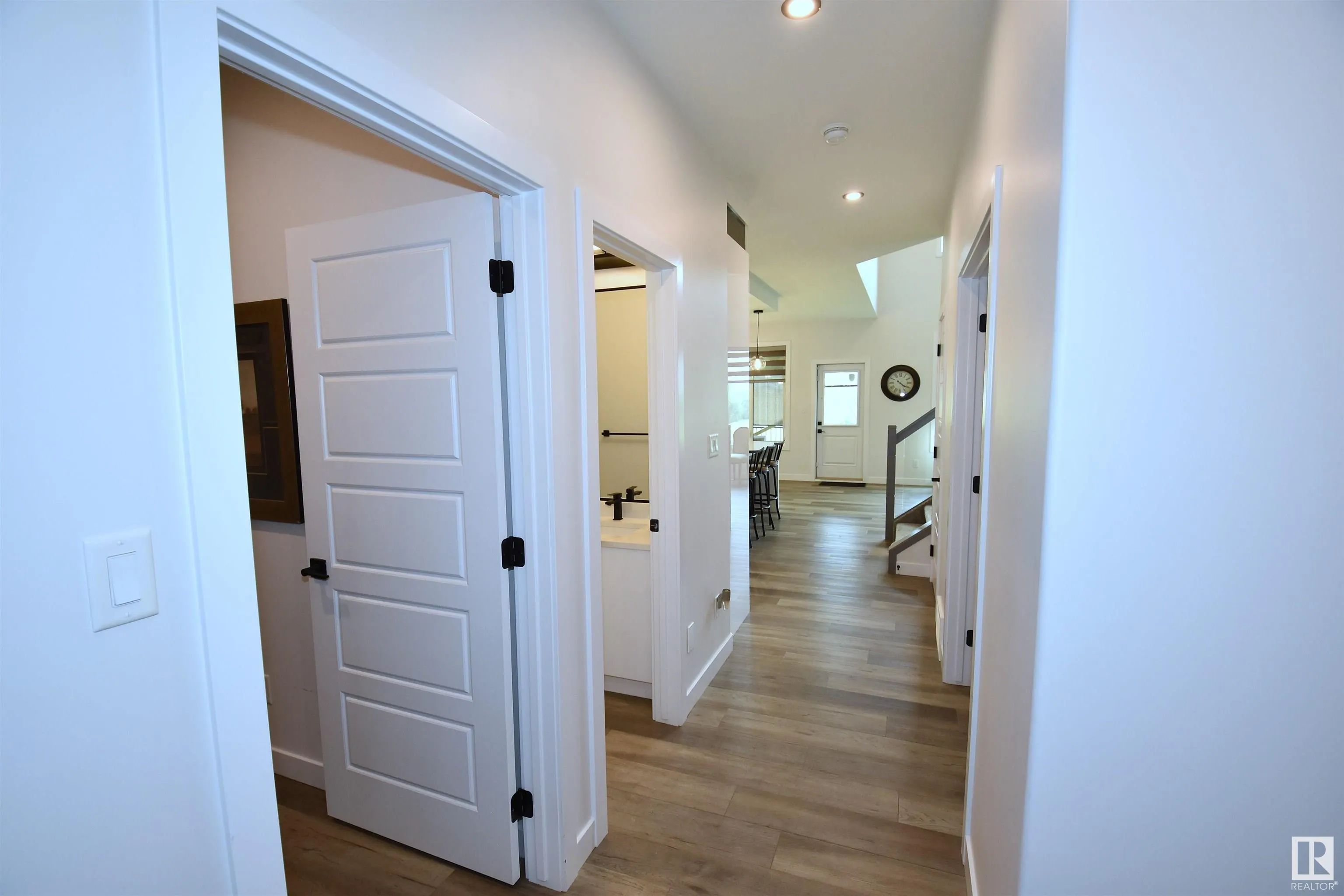 277 SILVERSTONE Crescent