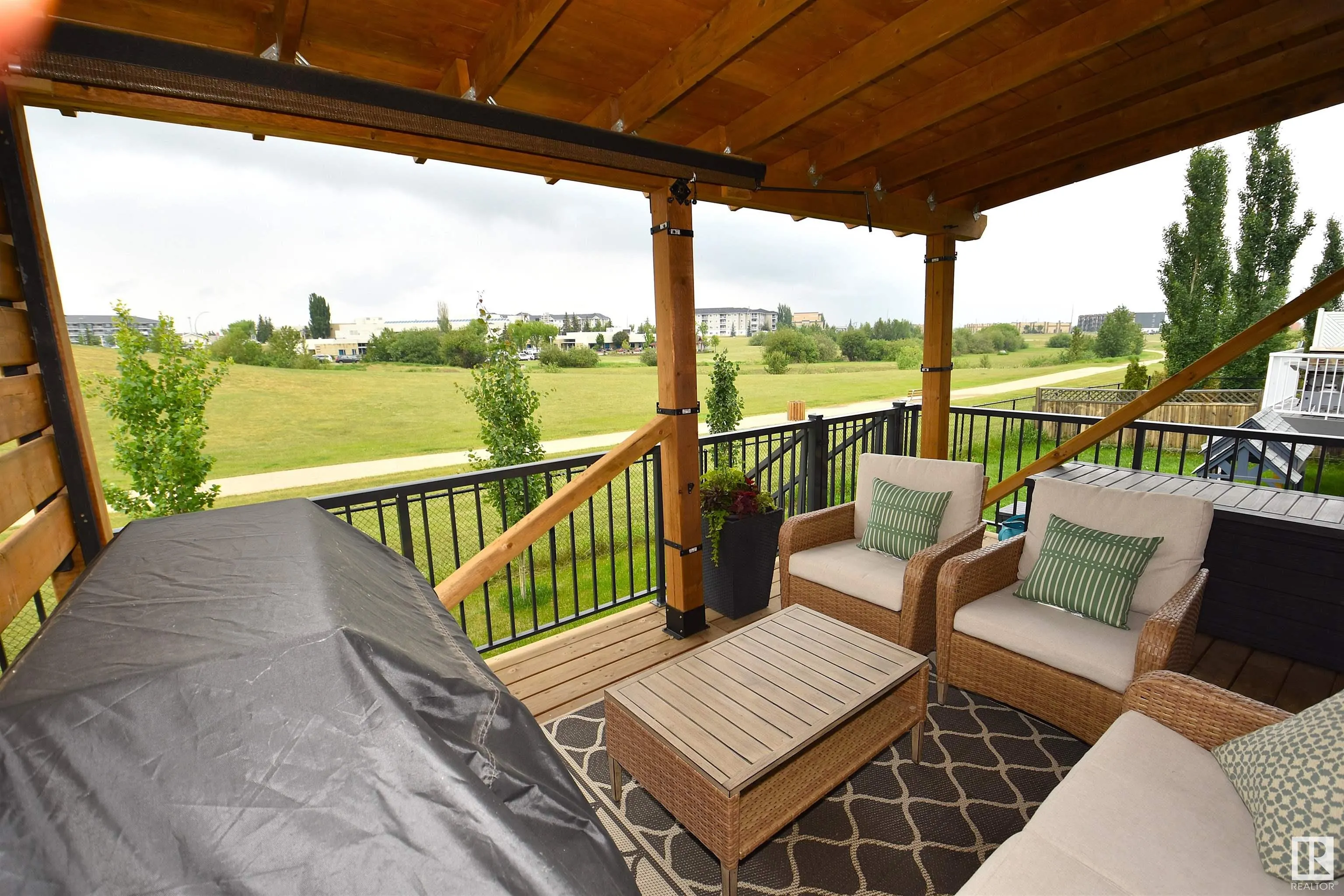 277 SILVERSTONE Crescent